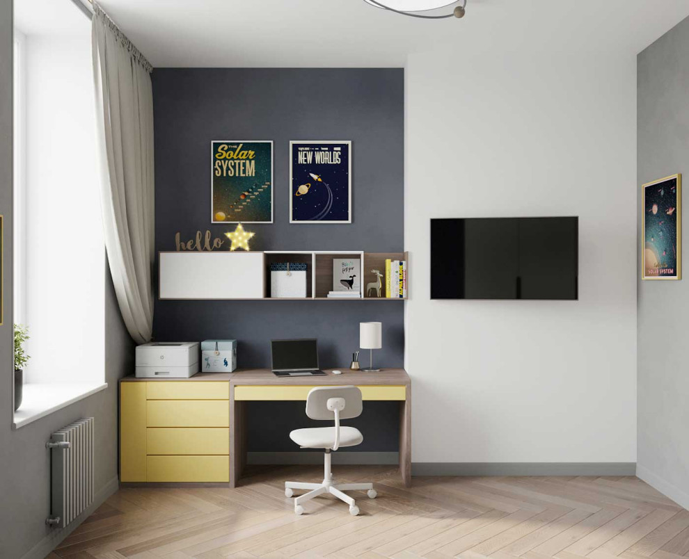 Светлая и функциональная комната мальчика
