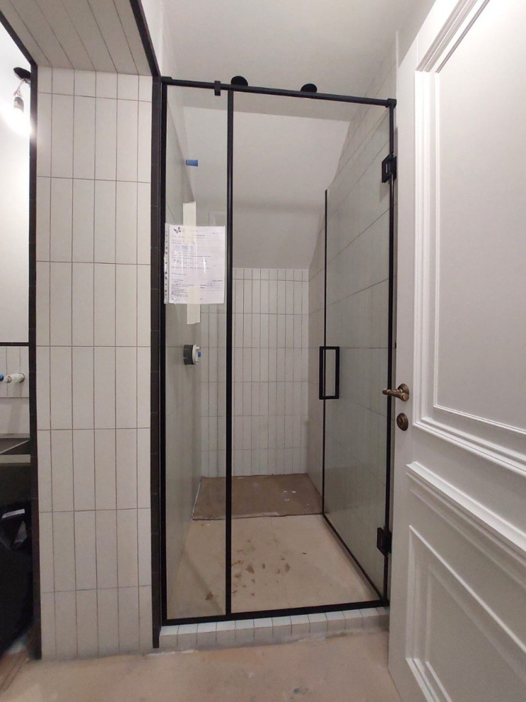 Душевая кабина/ванная комната