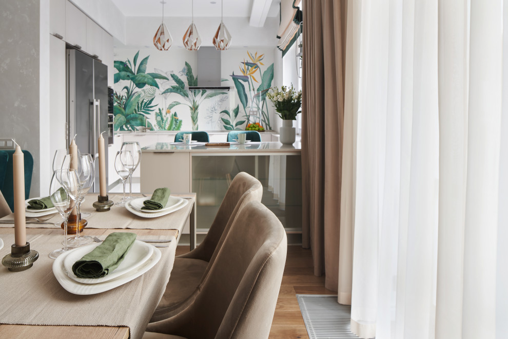 Роспись стен в кухонной зоне