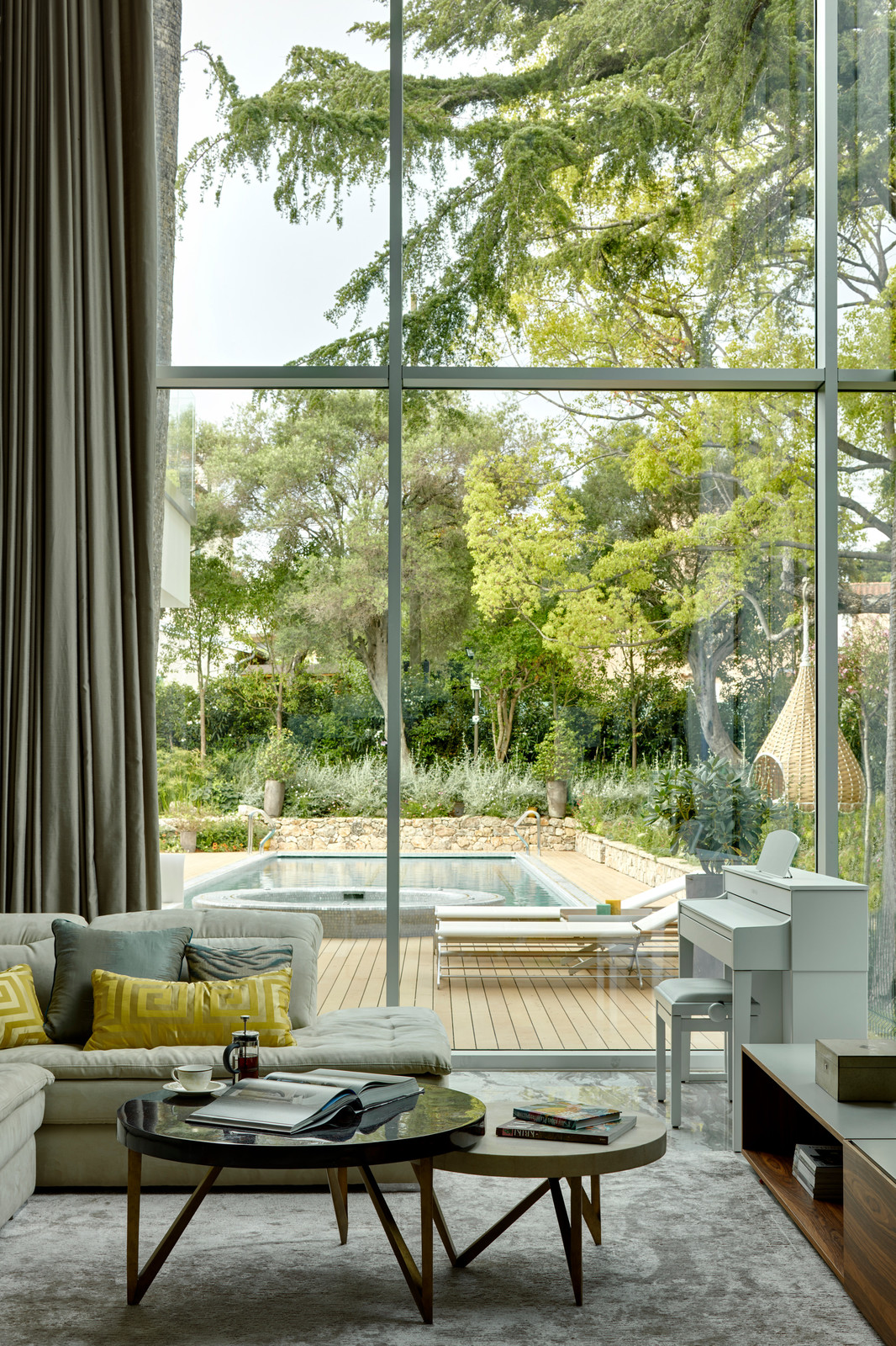 Вилла ЭРМИТАЖ на лазурном берегу Франции.