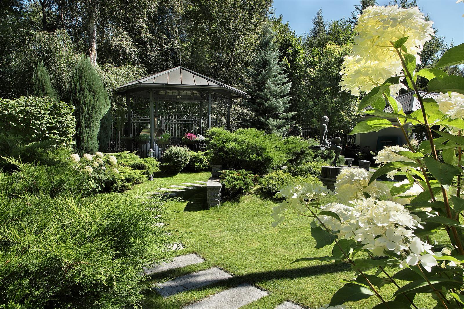 Ангелово. Ландшафтный дизайн..