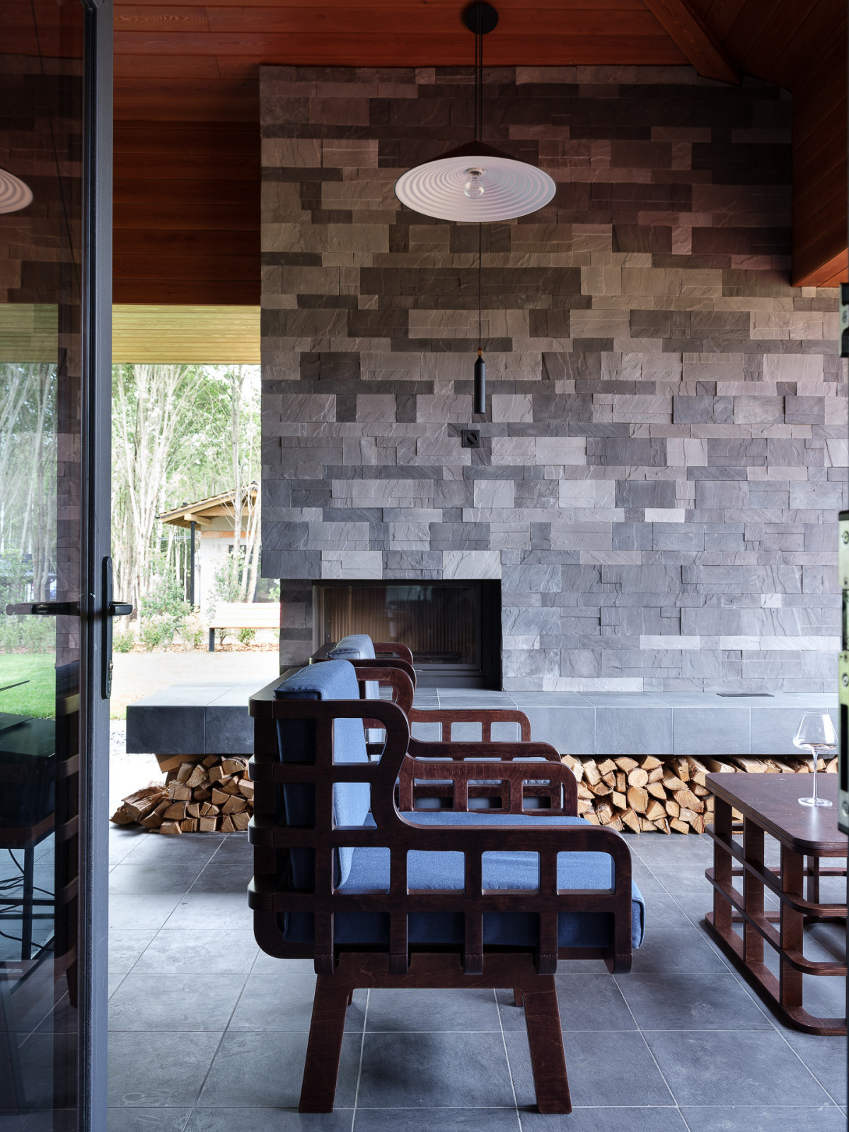 Дом в камне "Мокко"