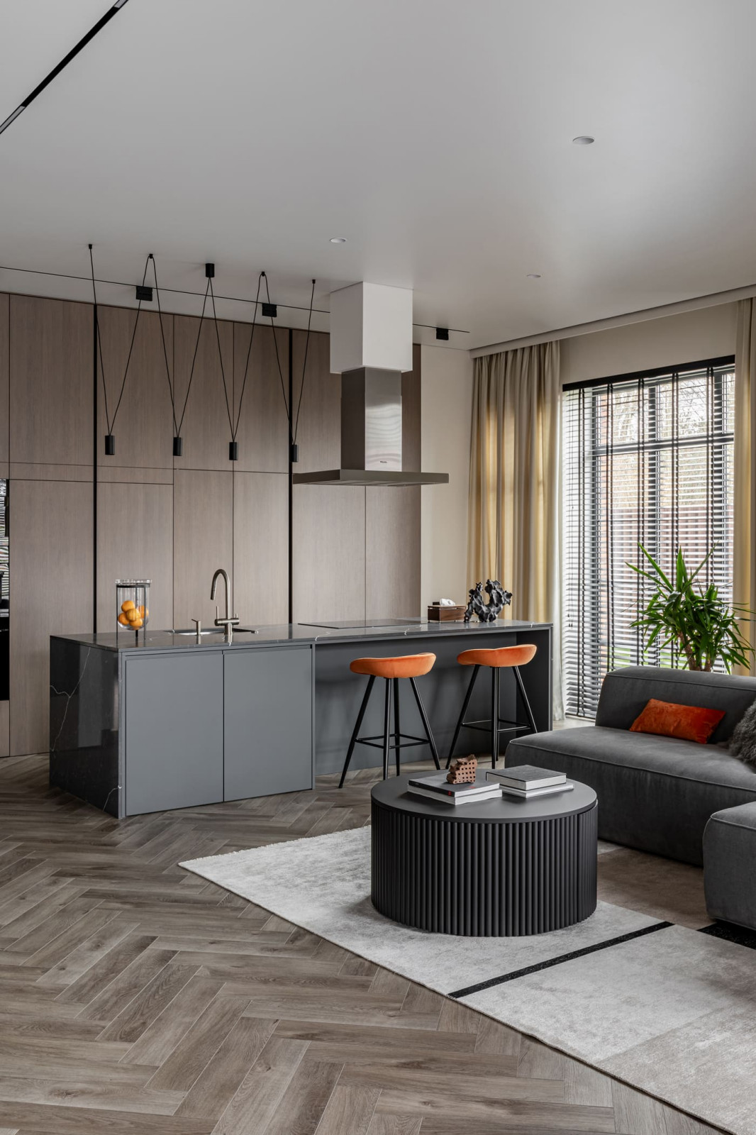 ДОМ "БАВАРИЯ"