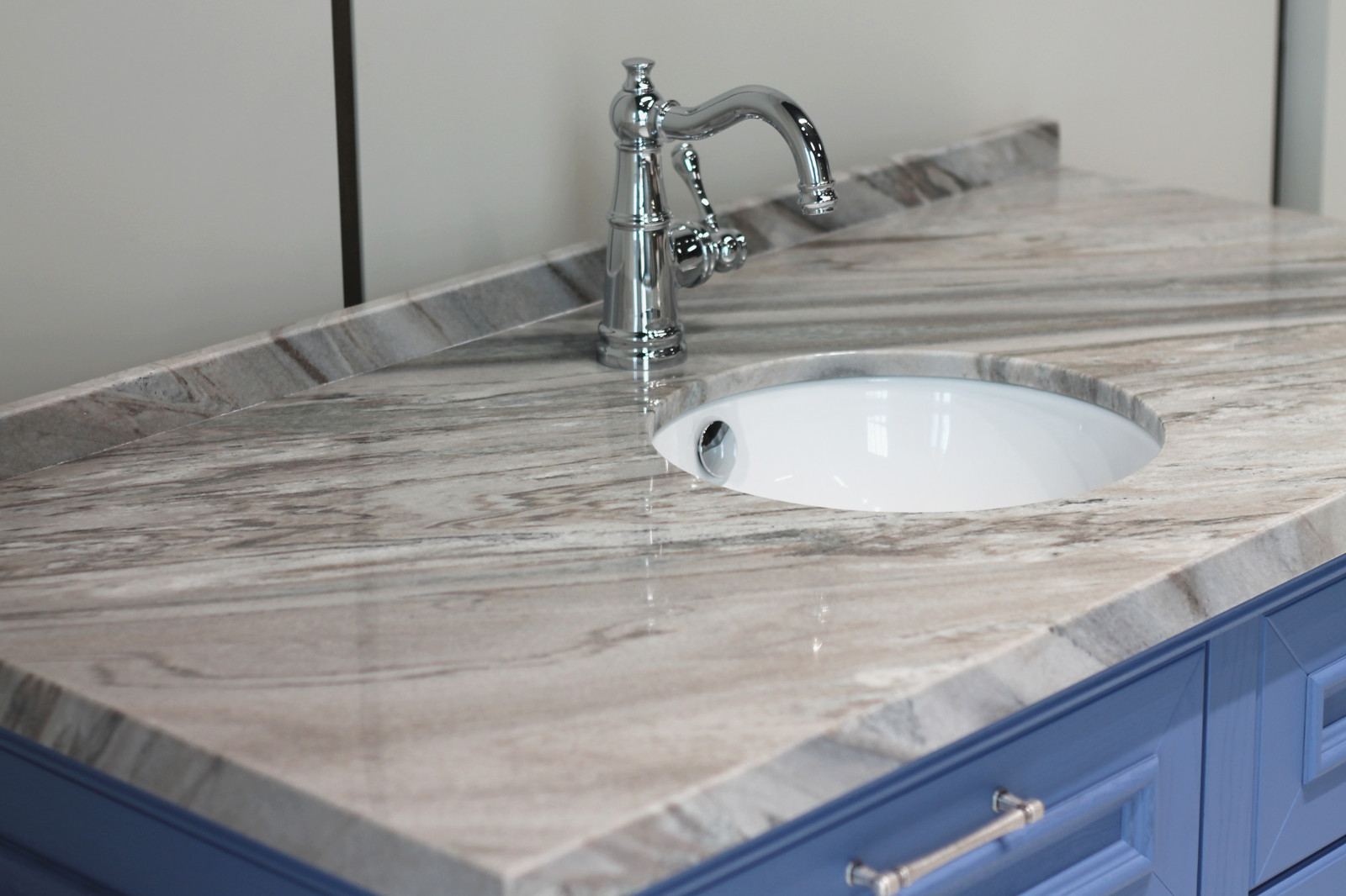 Тумба в ванную / коллекция Madlen