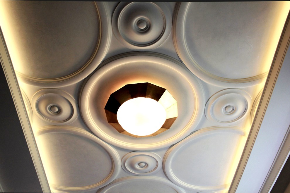 Обложка проекта: Потолочная гипсовая лепнина
