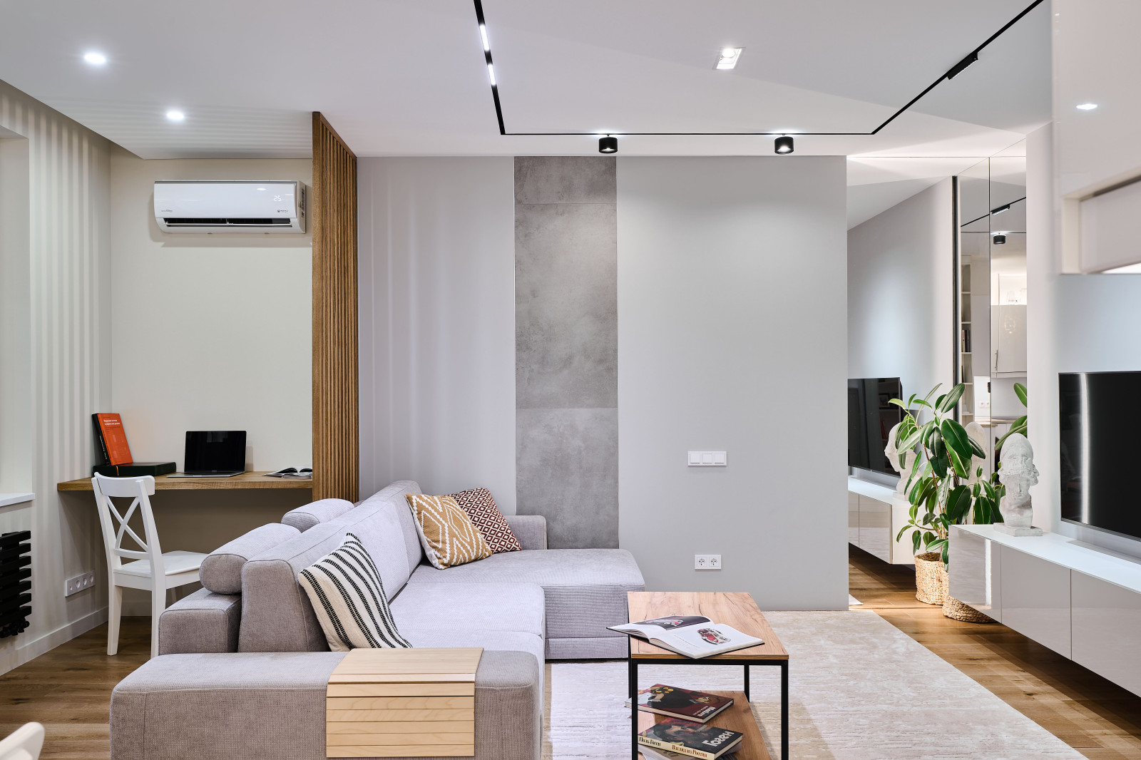 Город в лесу 70