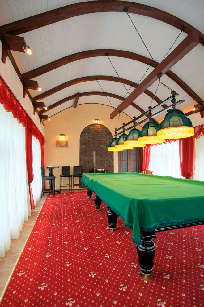 Бильярдная