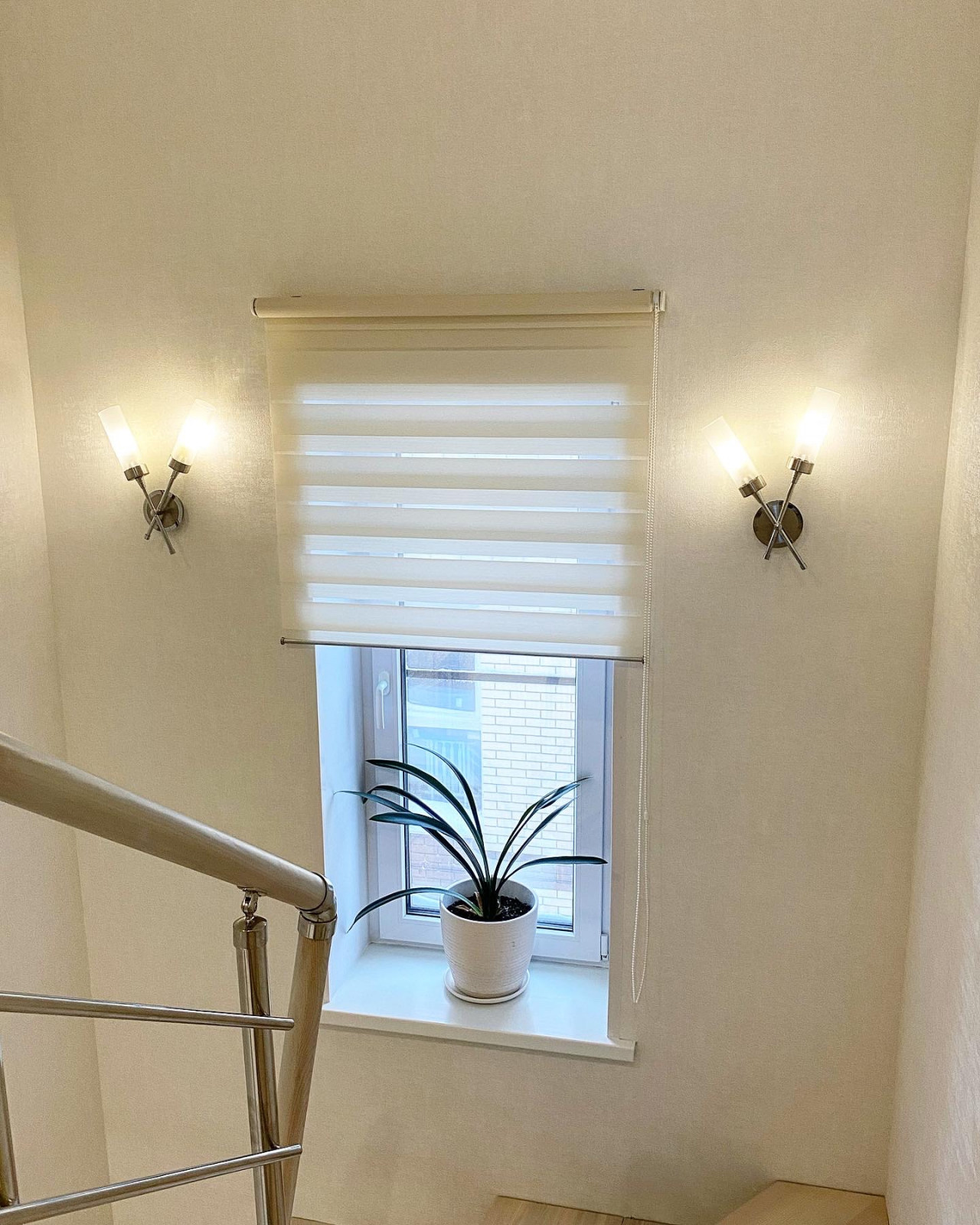 Обложка проекта: Солнцезащитные системы в загородном доме