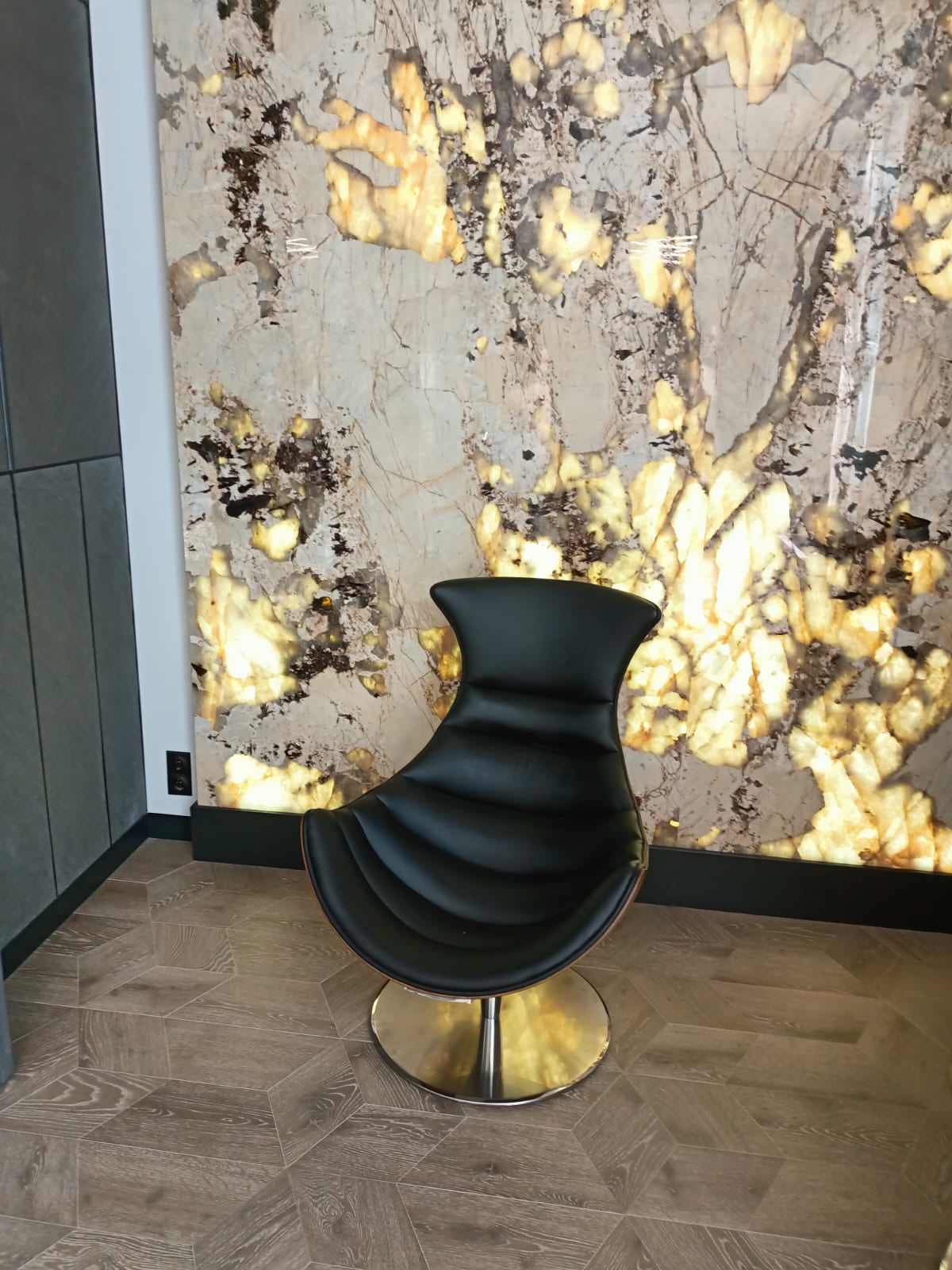 Обложка проекта: Инженерный модульный паркет и инженерная доска, частный дом