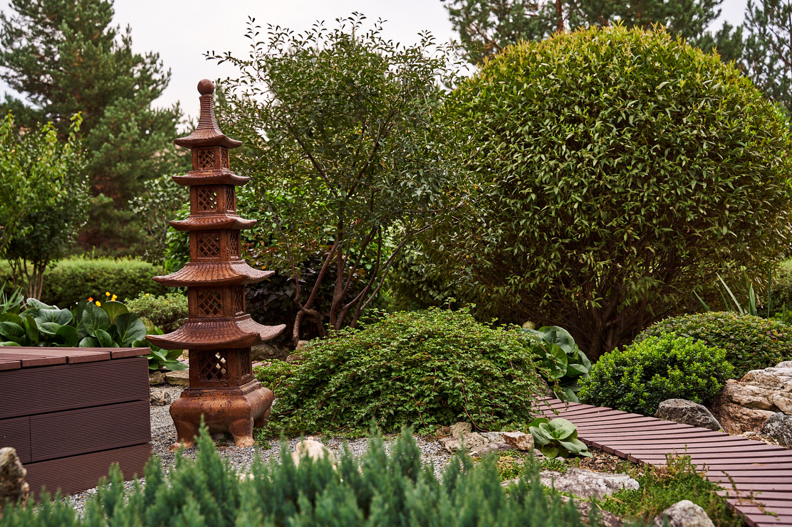 Японский садик "Живи,созерцая..."