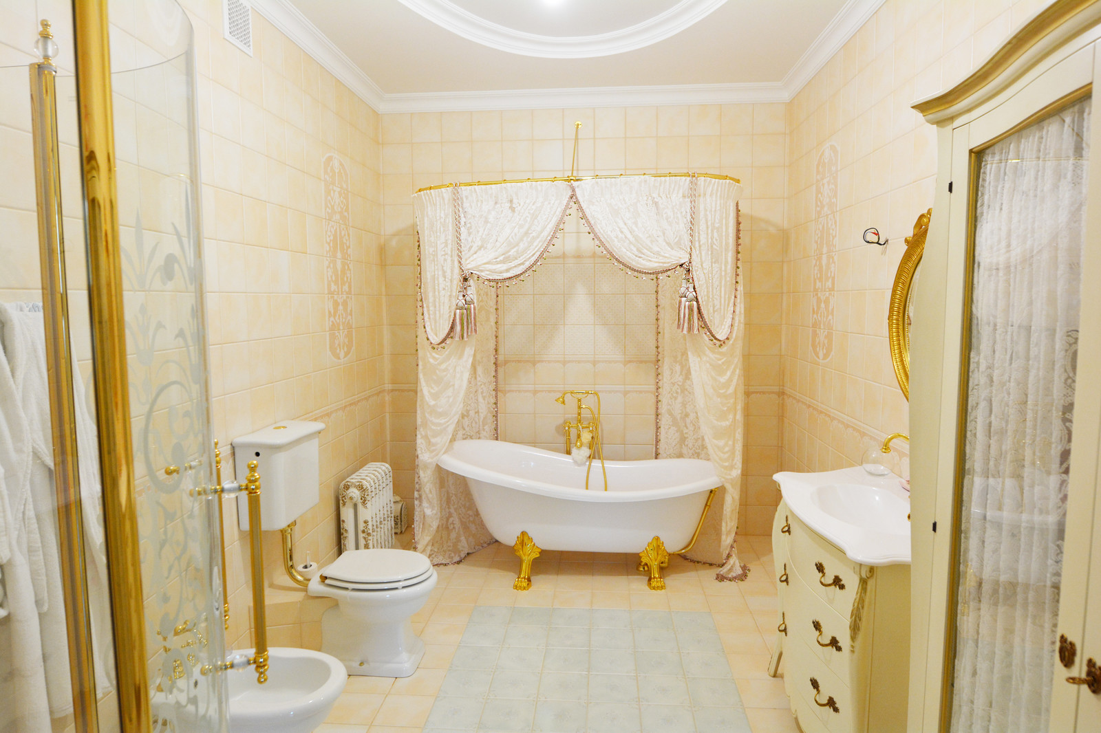 Обложка проекта: Шторы для ванной комнаты