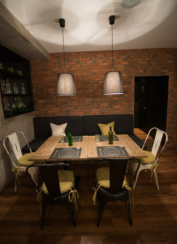 Cafe&Bar Mike and Molly