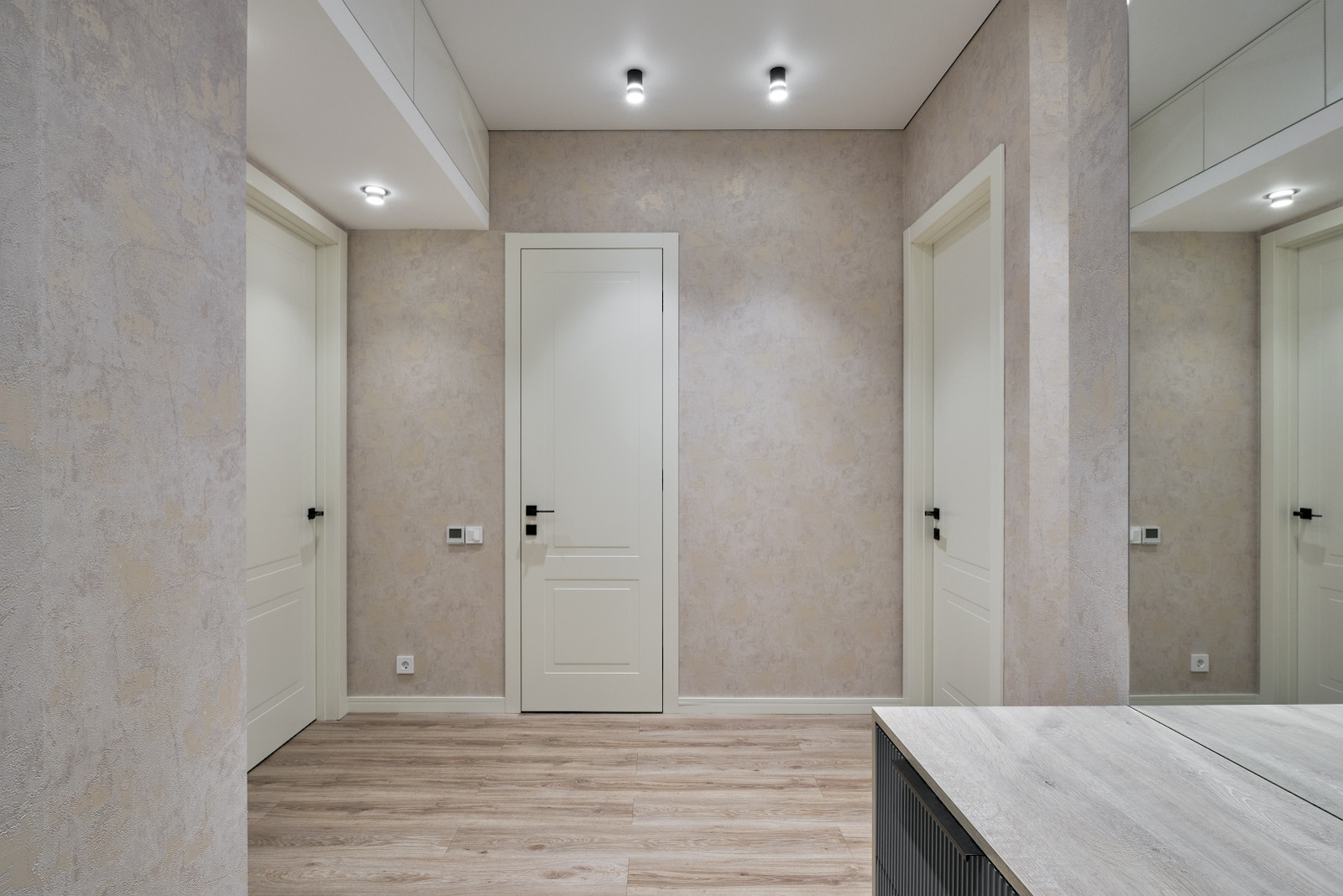 Обложка проекта: Романи Кантри в современном интерьер