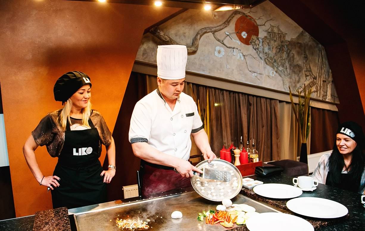 LIKE Resto-Club & Lounge