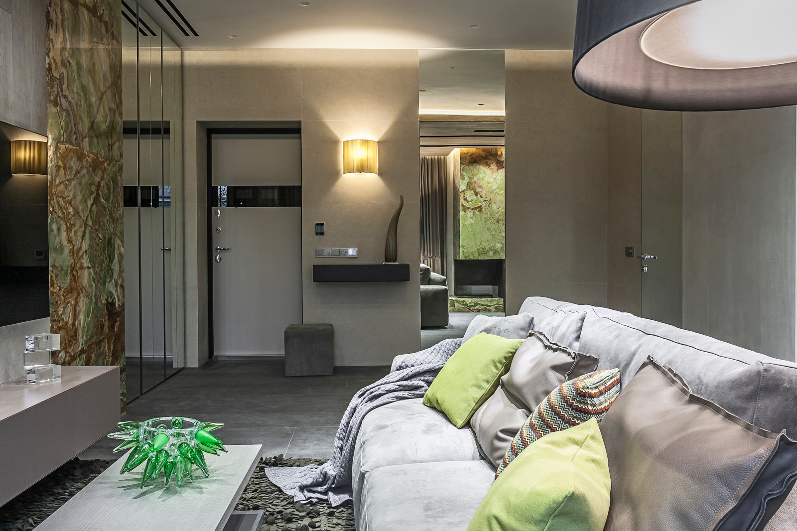 Houzz тур: Мужская берлога для актера Владимира Стеклова