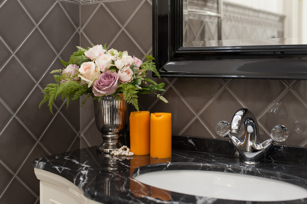 Реализованный проект квартиры в стиле итальянской классики в центре Петербурга