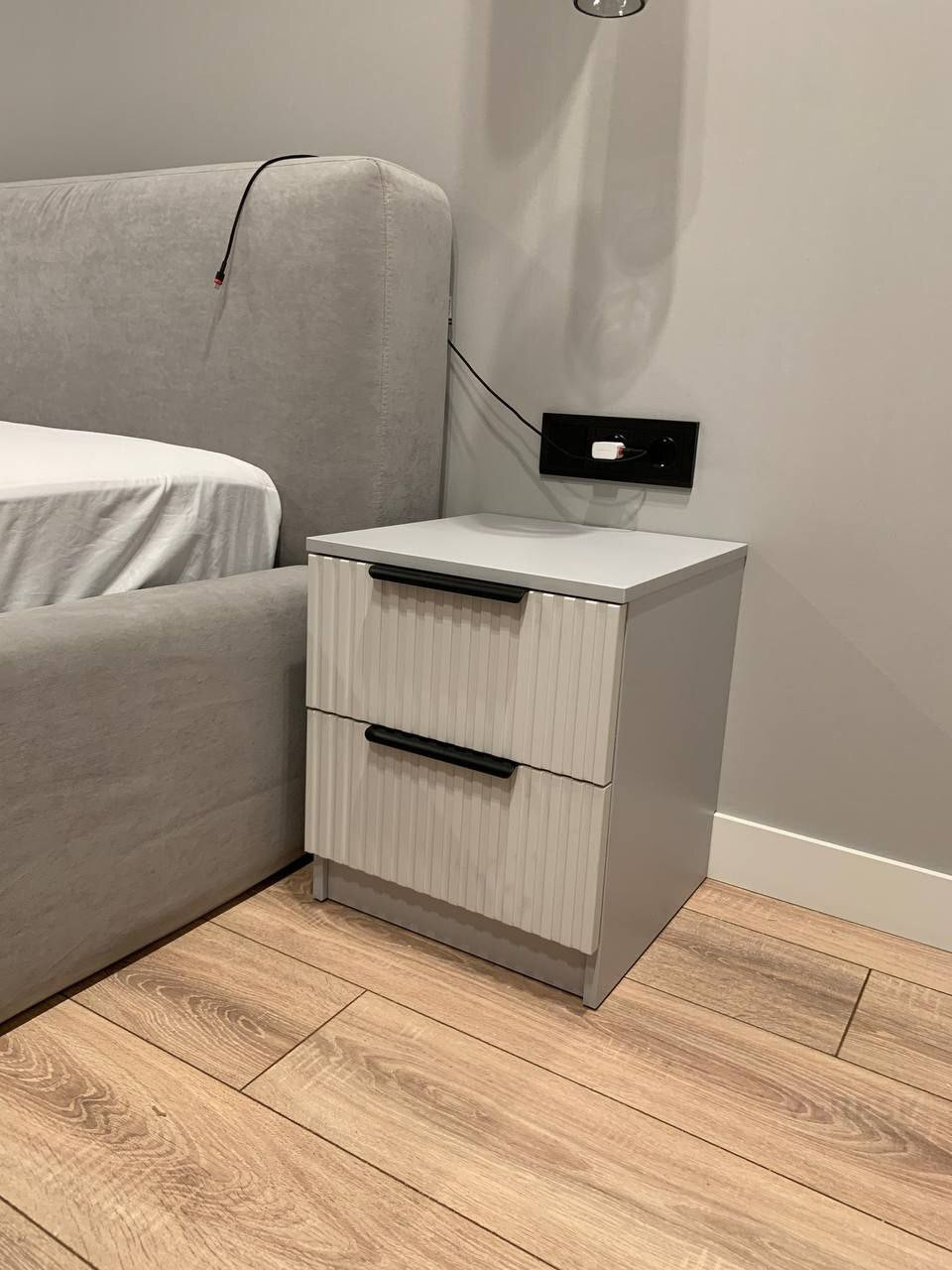 Тумбы и комоды