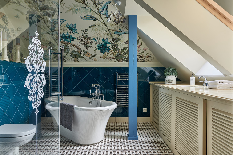 Houzz тур: Квартира в Светлогорске с ванной в мансарде