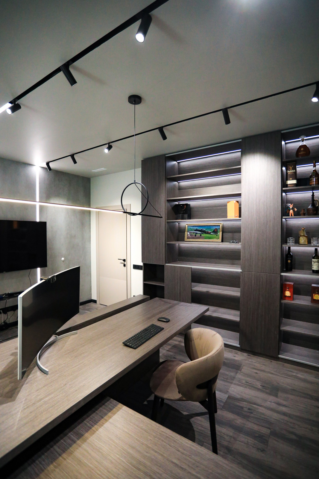 Кабинет в загородном доме