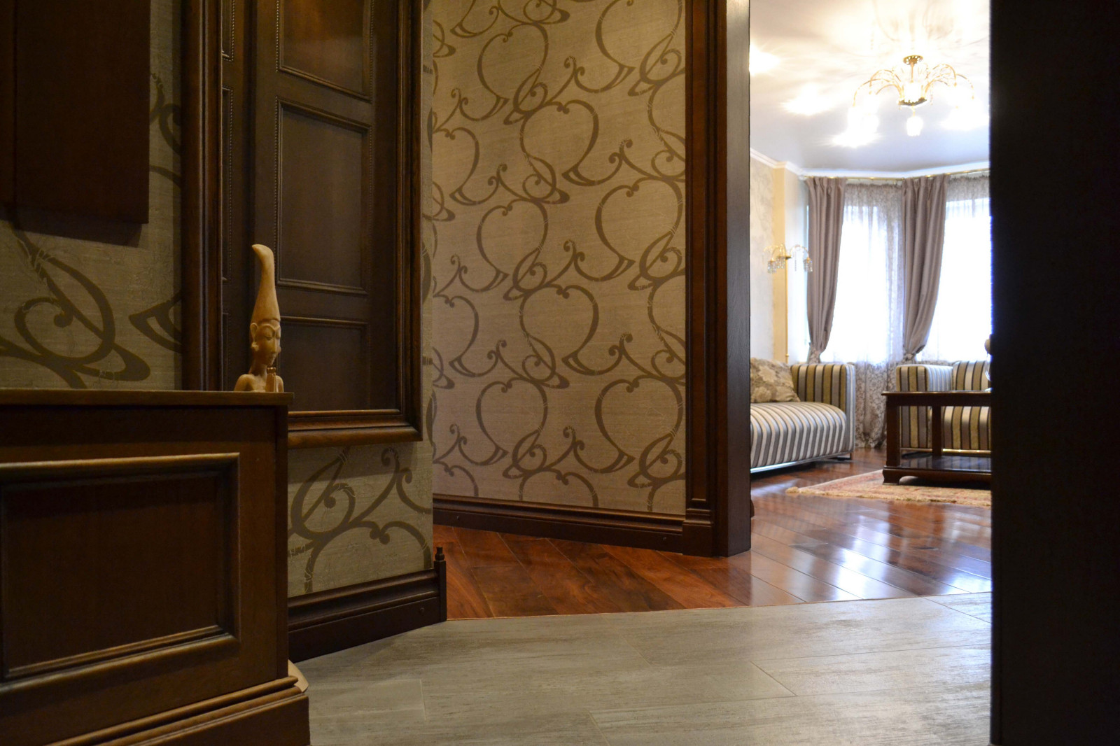 ДВУХКОМНАТНАЯ КВАРТИРА В КЛАССИЧЕСКОМ СТИЛЕ