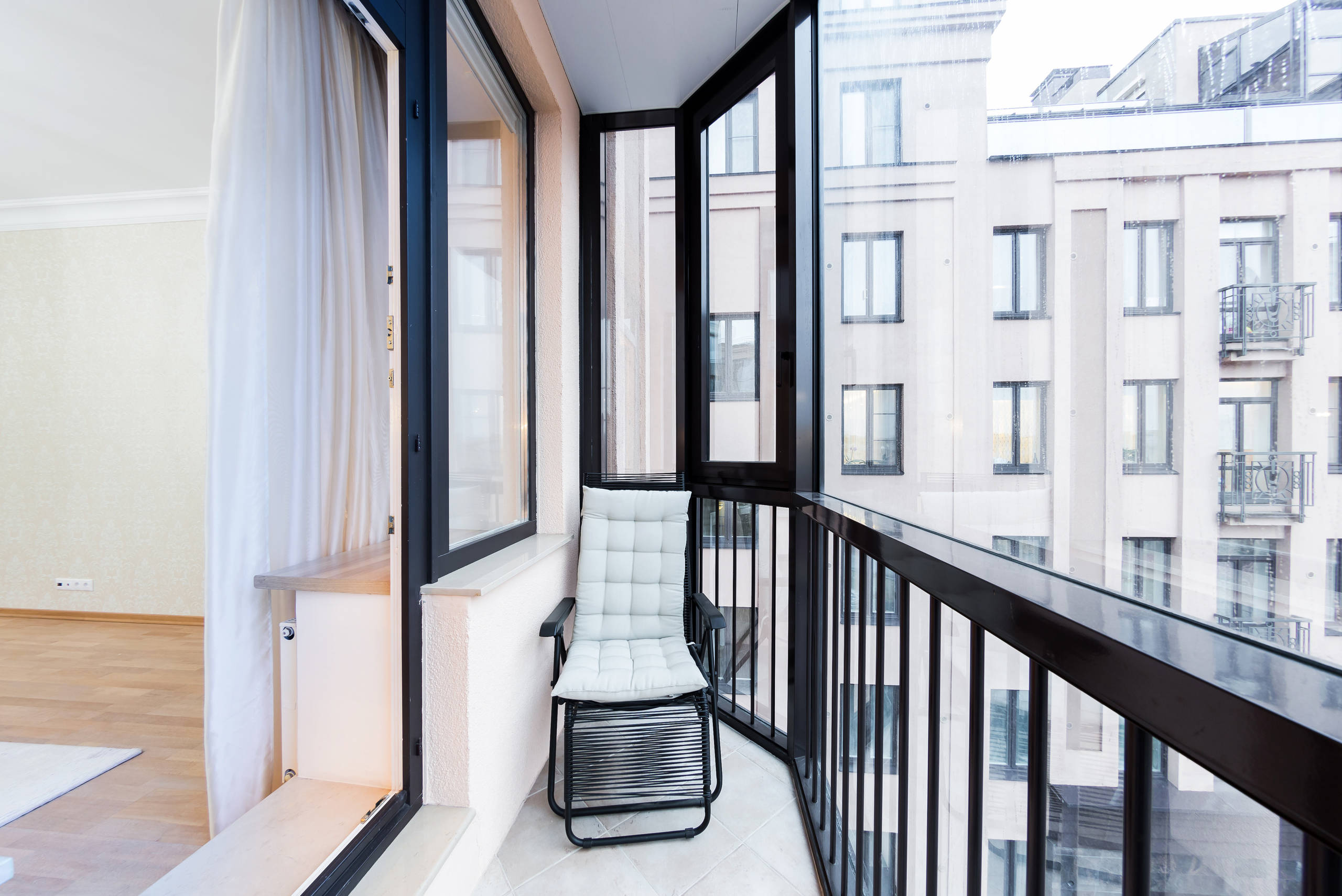 Объясняет юрист: Почему нельзя присоединять лоджию, как раньше