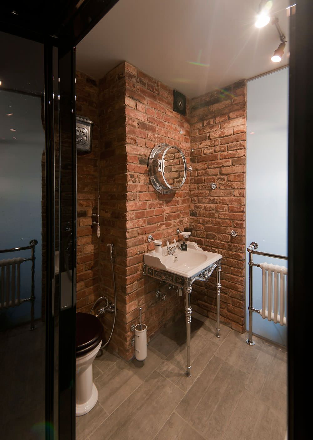 Houzz тур: Лофт в Москве с неожиданной стеклянной стеной