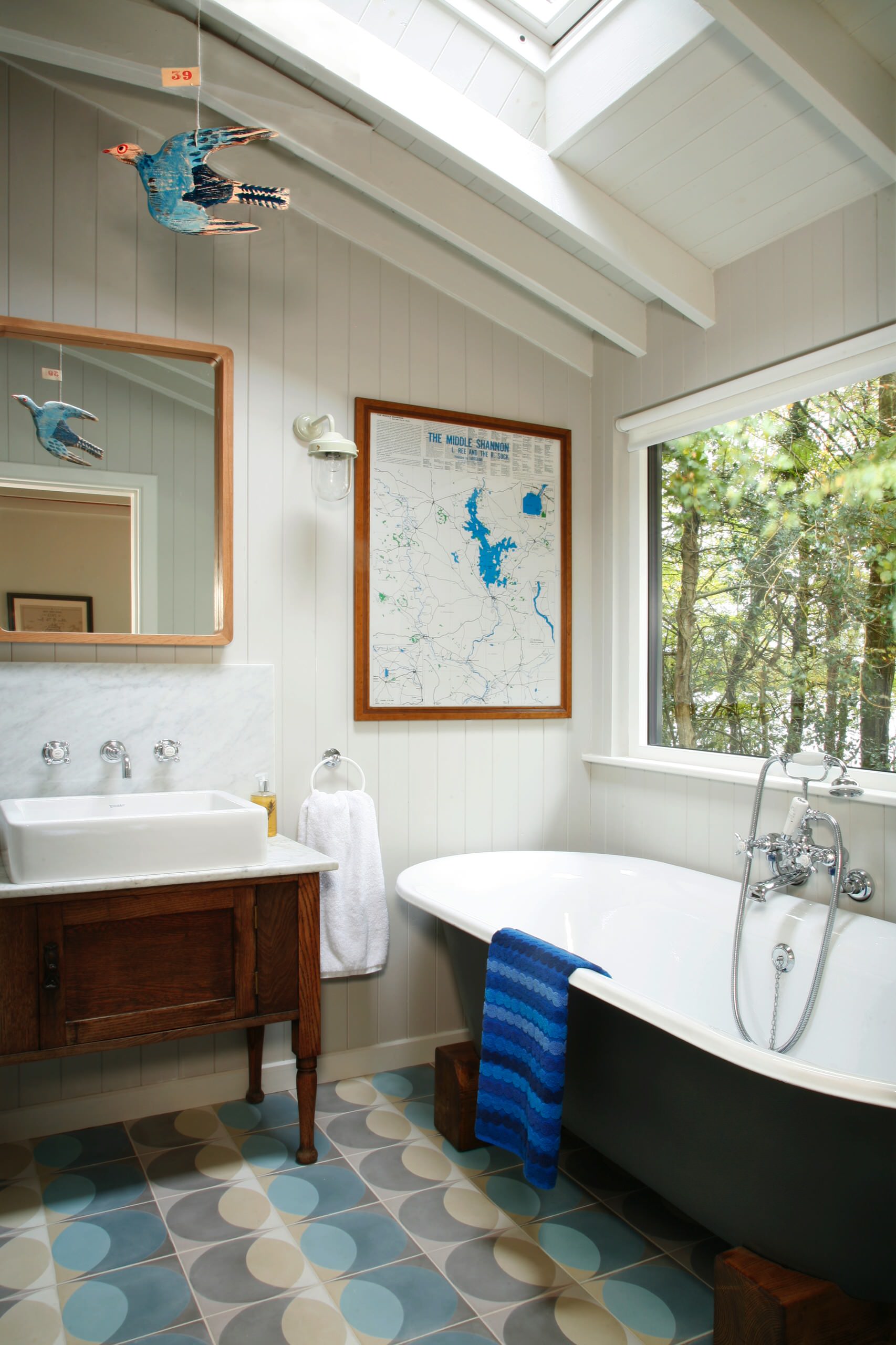 Houzz Ирландия: Просторный дом у озера