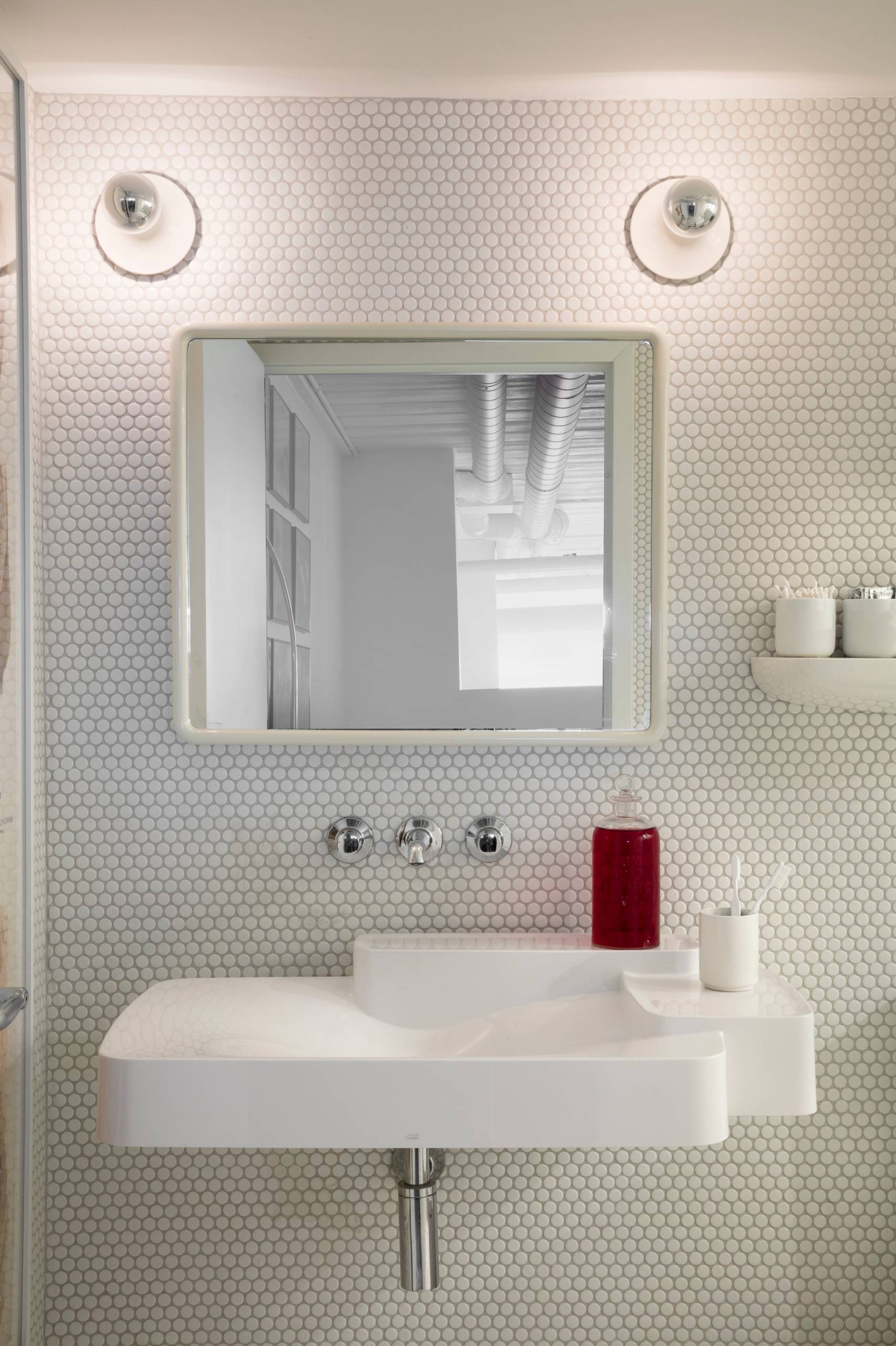 Houzz Канада: Белый лофт из Торонто