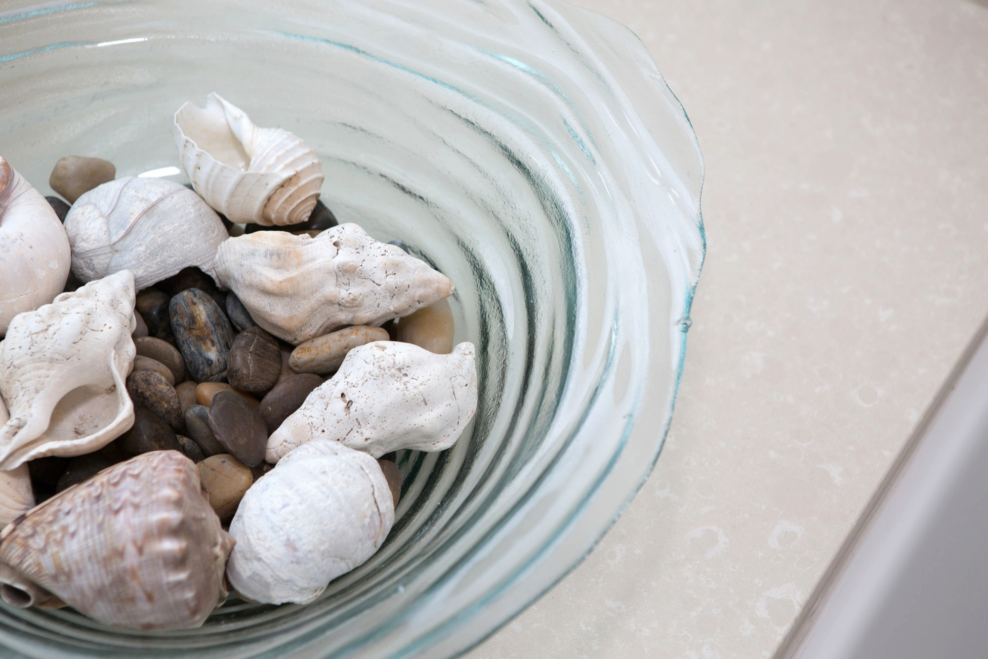 Хороший вопрос: Как хранить сувениры, чтобы не добавлять бардака в доме