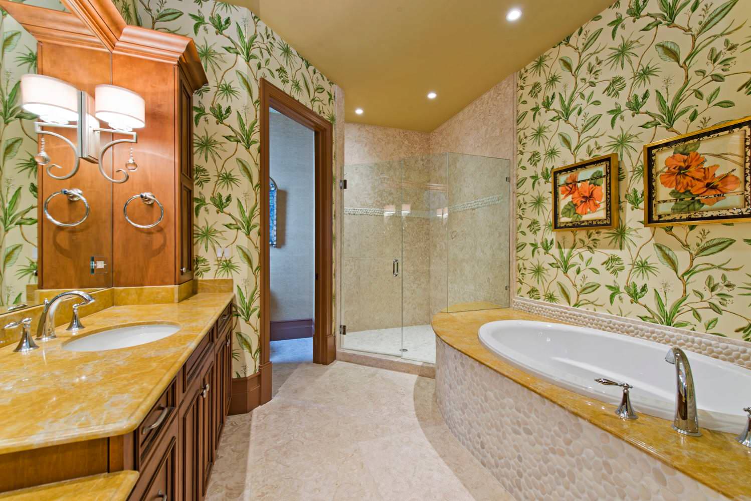 Просто повторить: Джунгли в вашей ванной комнате