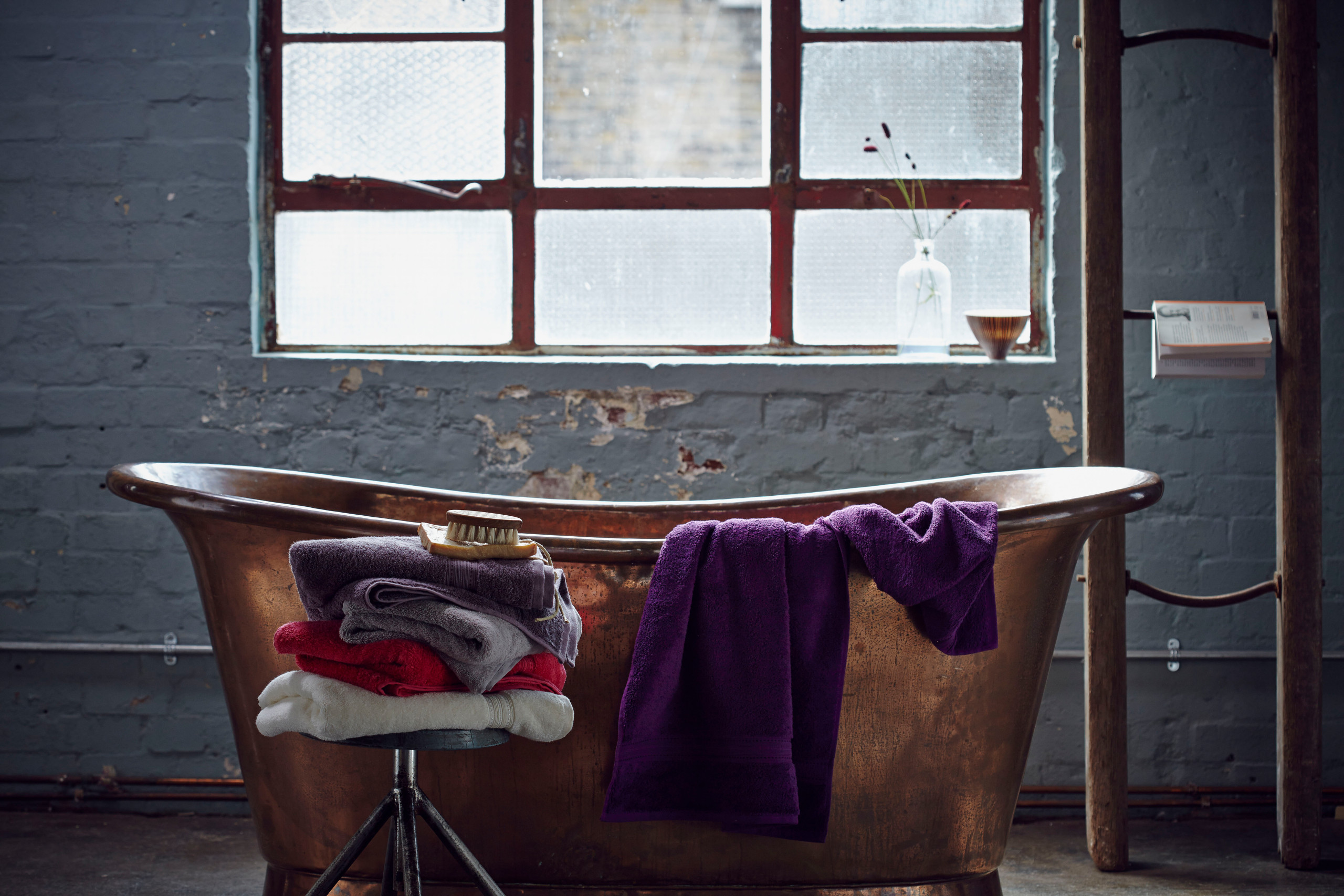 Хороший вопрос: Какой краской покрасить ванную комнату