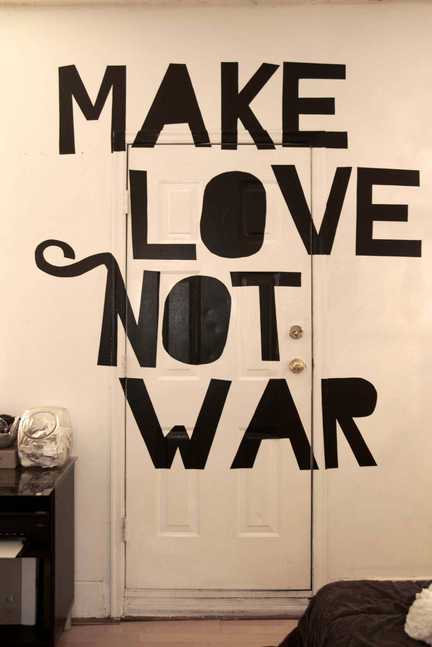 Ремонт в выходные и праздники — как шуметь по закону