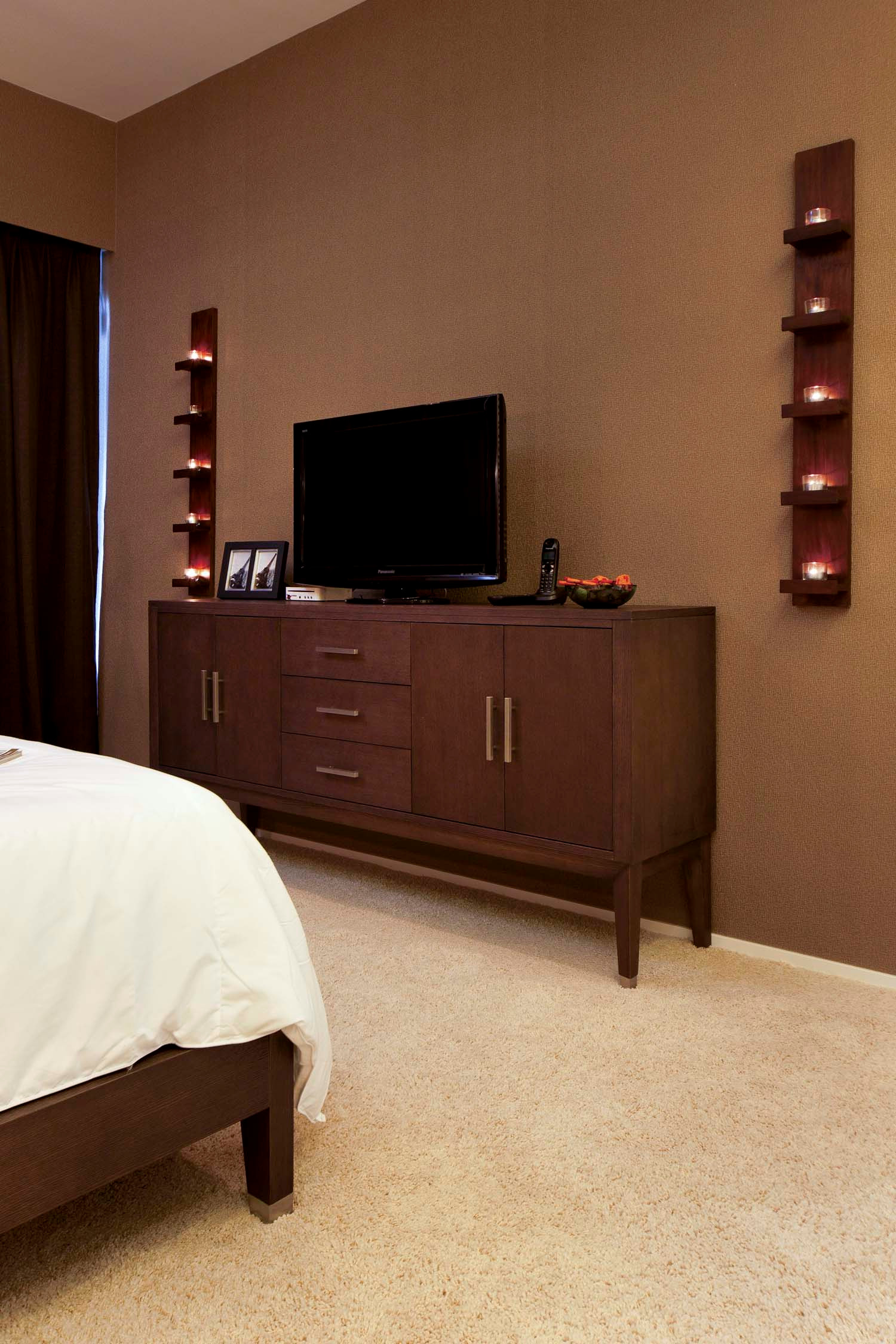 Здоровый сон: Чего избегать в интерьере спальни