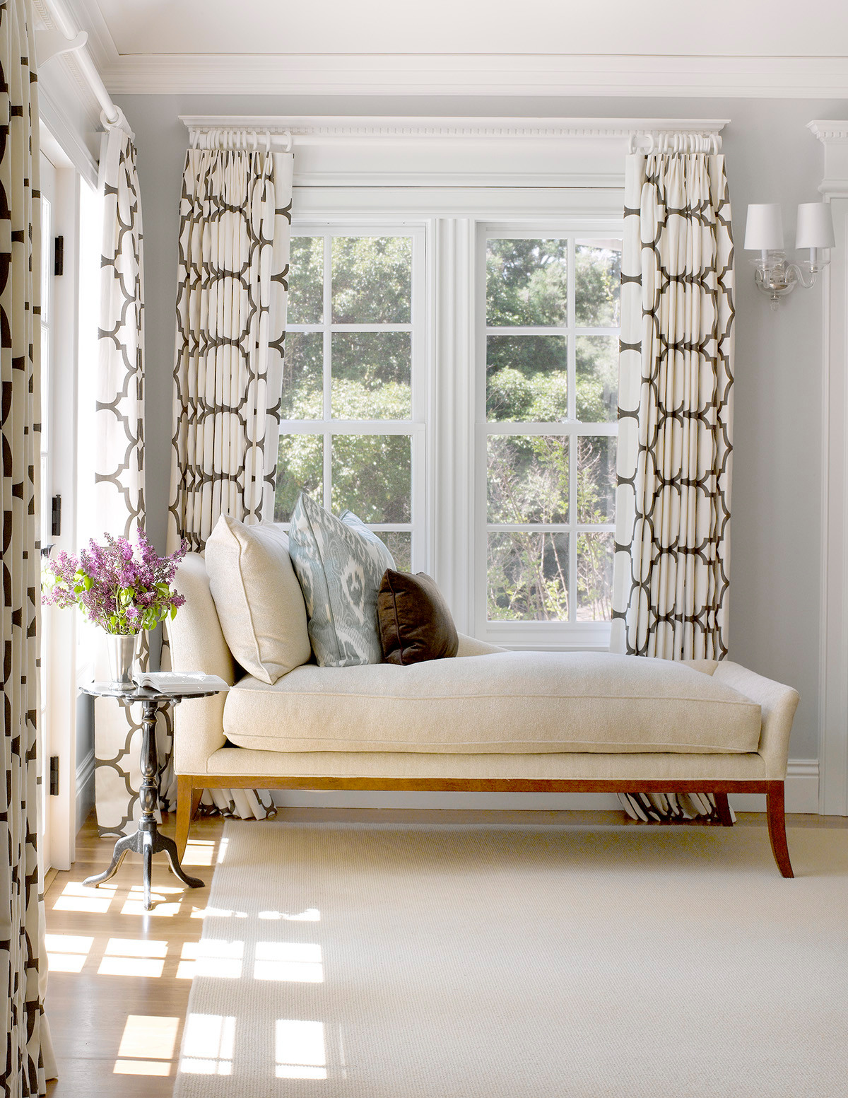 Как визуально увеличить высоту потолка: 11 верных способов