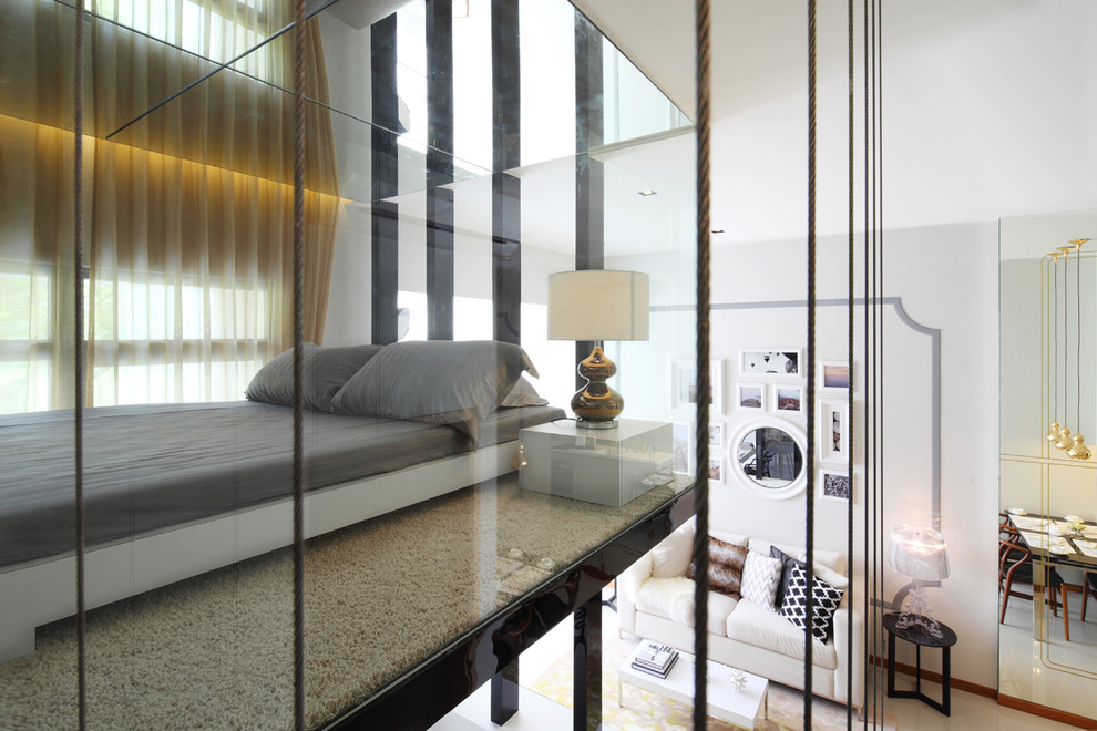Houzz Сингапур: Спальня в стиле лофт со стеклянной стеной