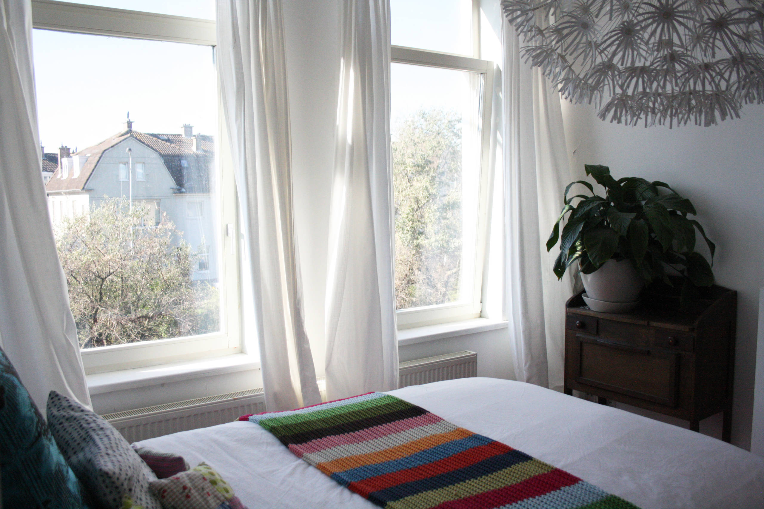 Психология в интерьере: Как лечить депрессию интерьерным дизайном