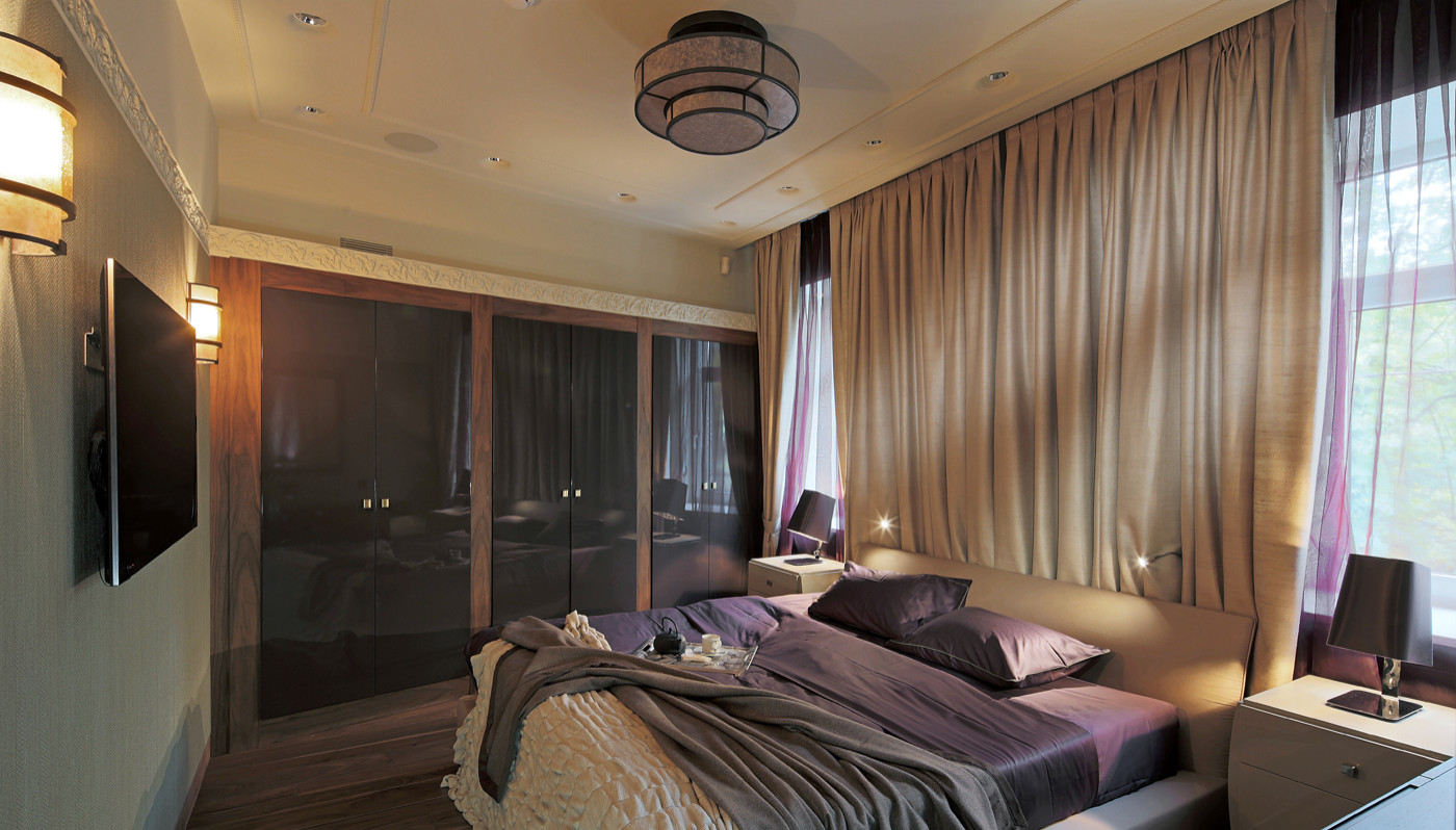 Houzz тур: Кожа, орех и травертин в старинном московском особняке