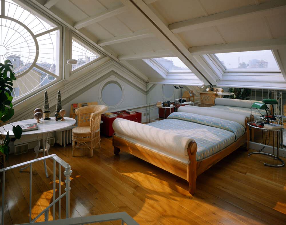 Houzz Италия: Квартира с оптической фреской-обманкой