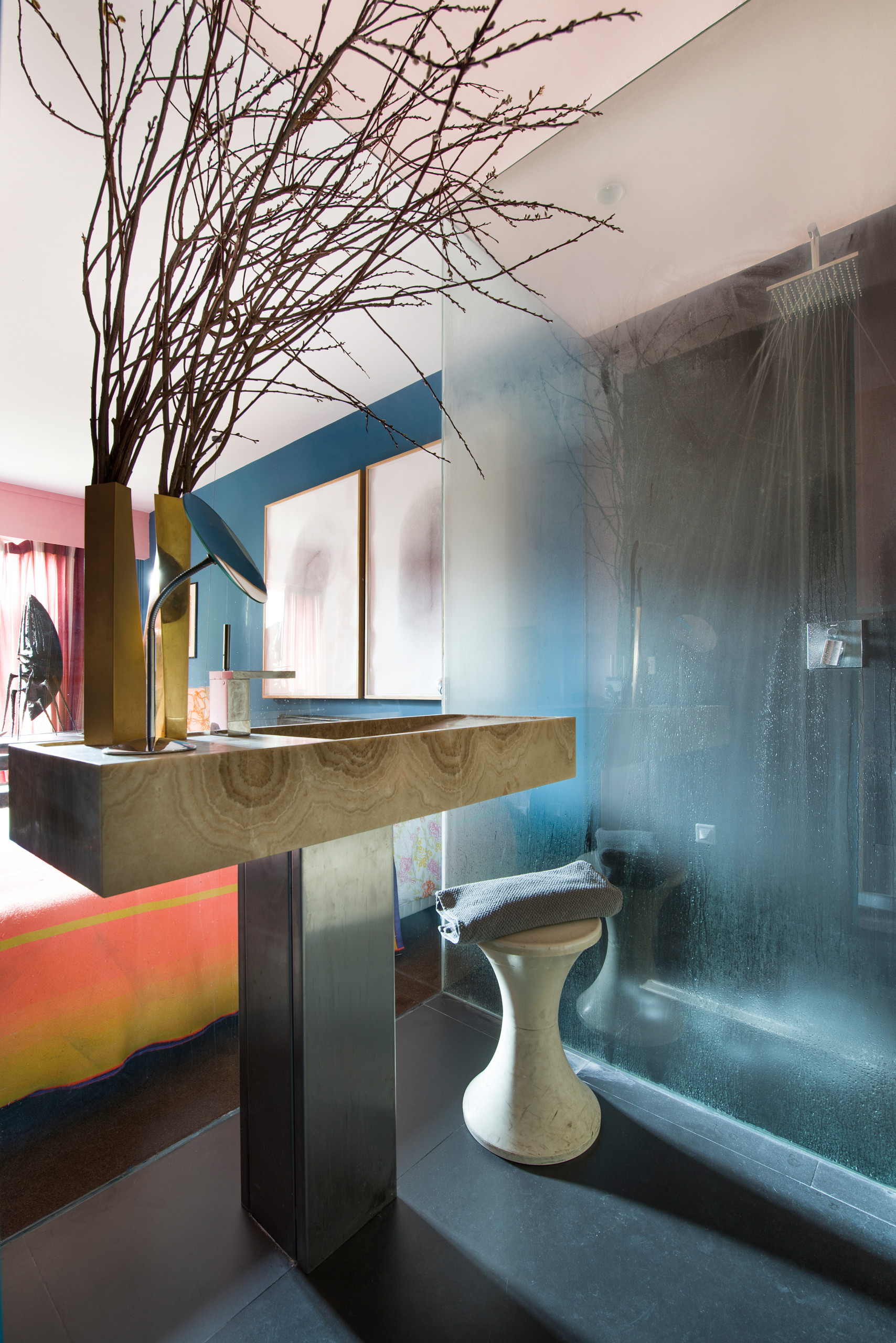 Houzz Франция: Парижская квартира, полная артистичных эффектов