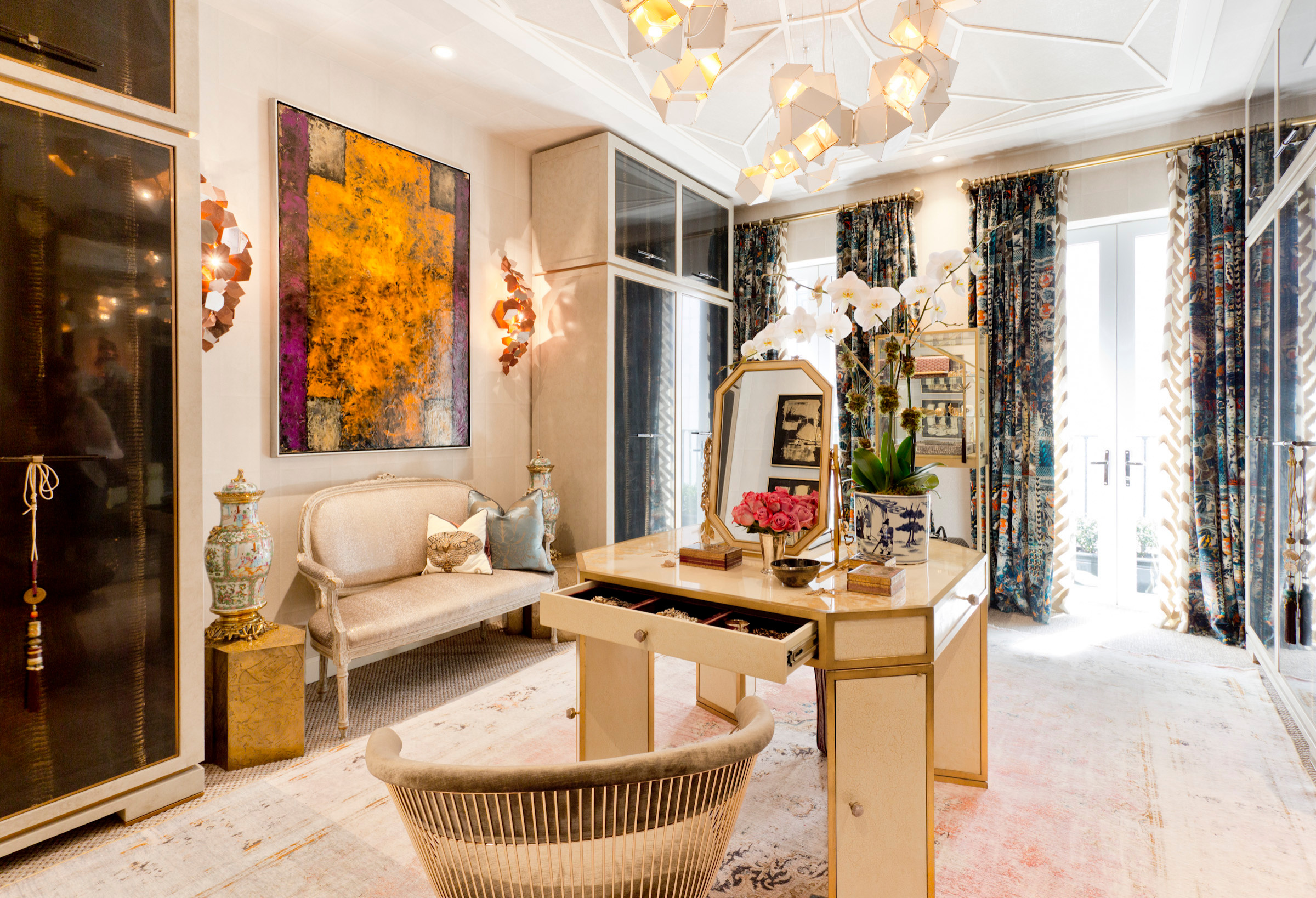 Микротренды: Глянец и яркие краски на выставке Kips Bay Decorator Show