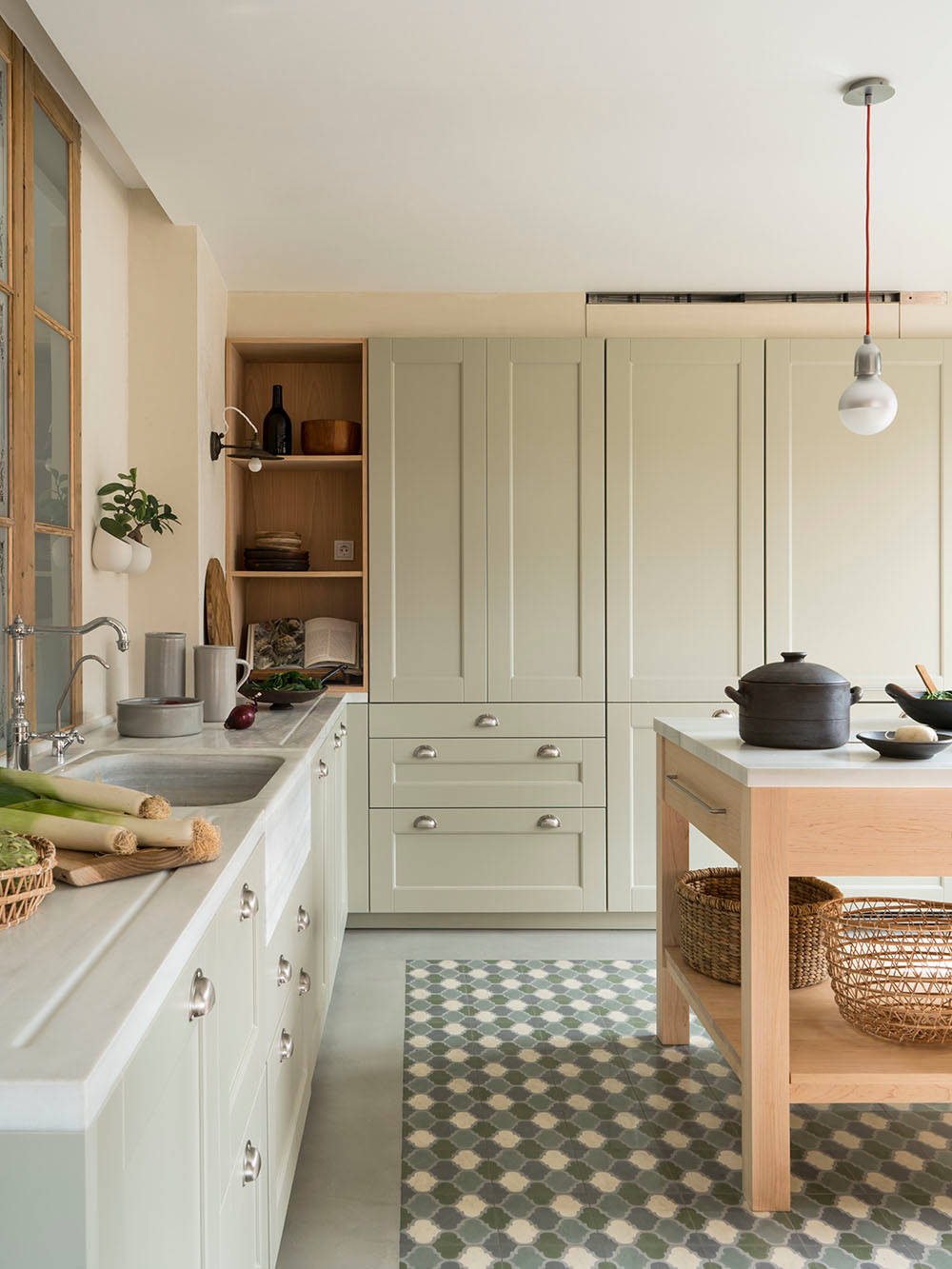 Просто фото: 30 самых популярных кухонь из Испании