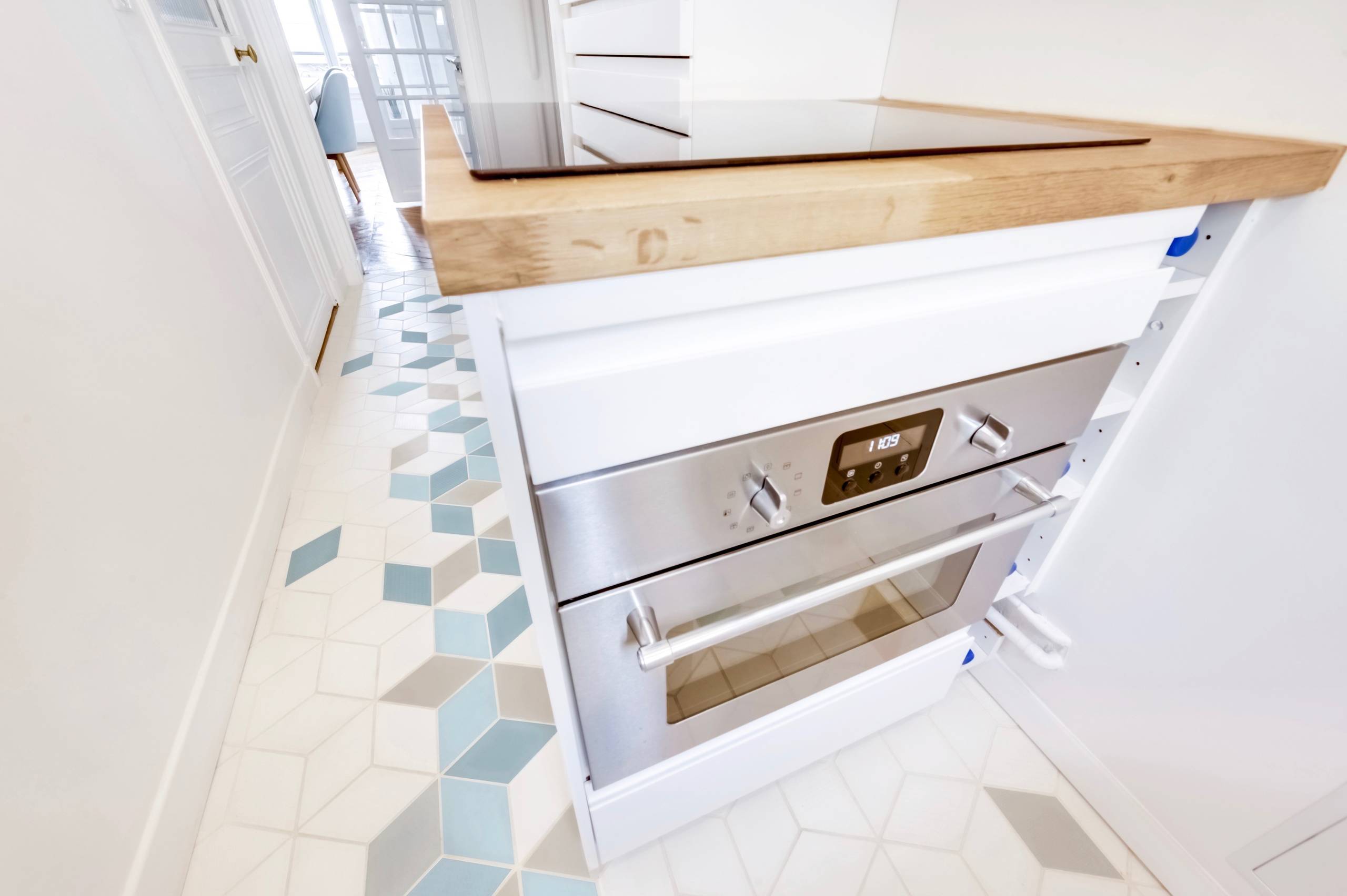 До и после: Ремонт кухни площадью 5 кв.м за три недели