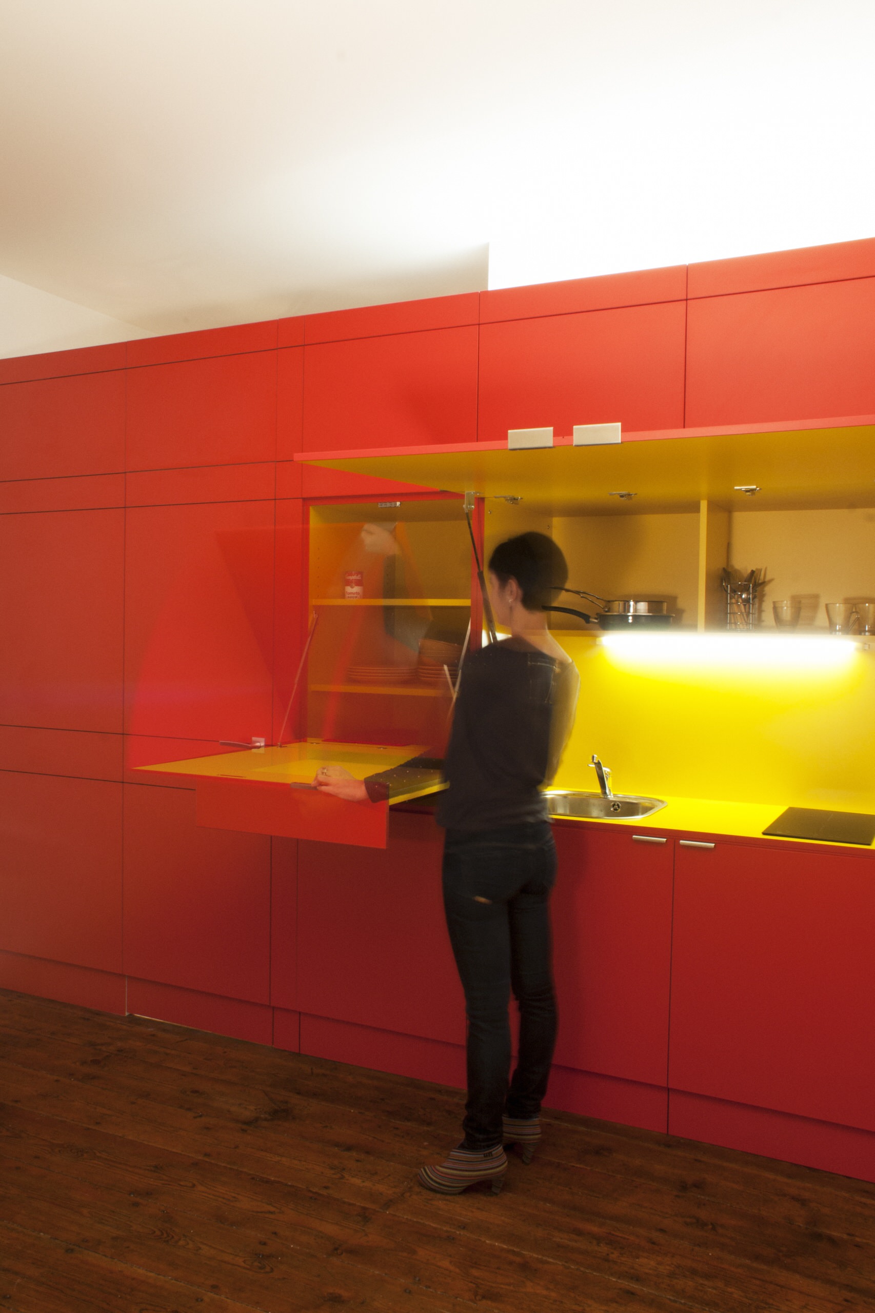 Невидимки: 7 кухонь, которые играют в прятки