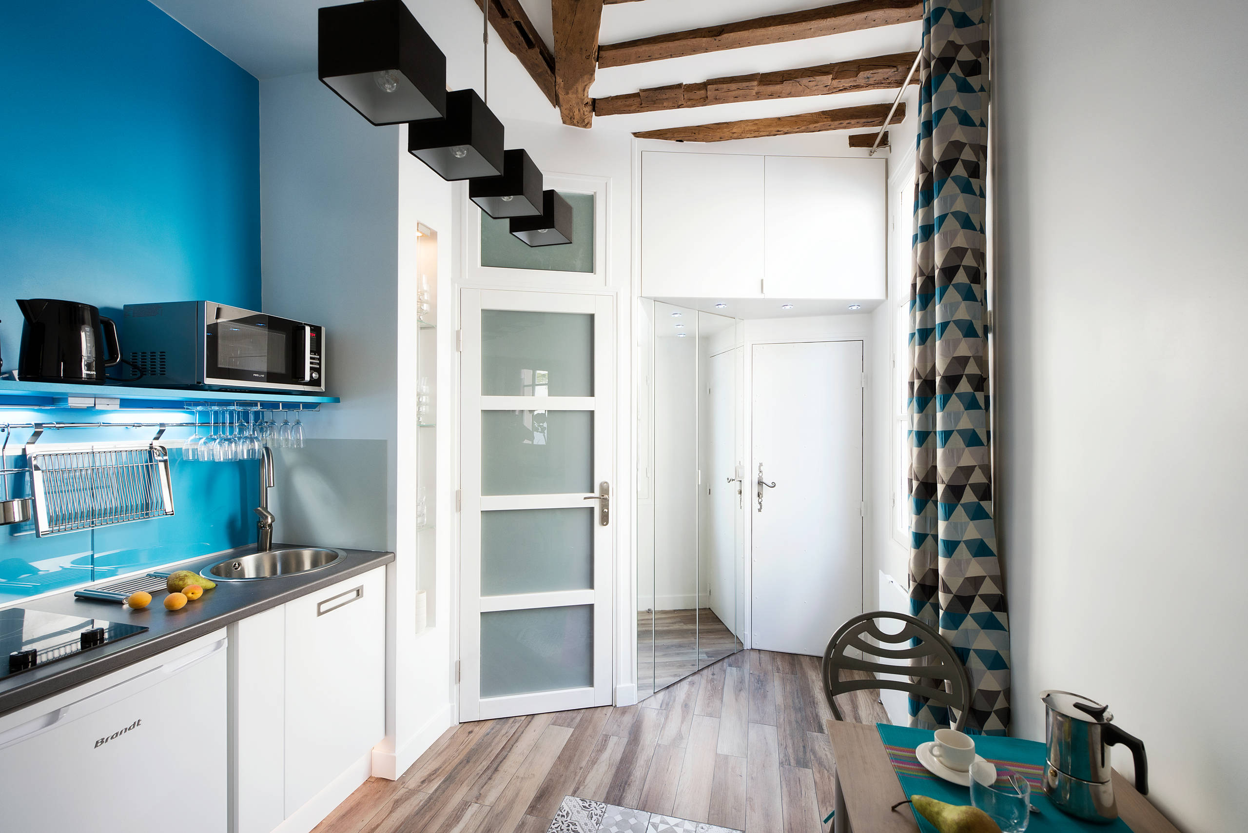 Houzz Франция: 20-метровая квартира в центре Парижа