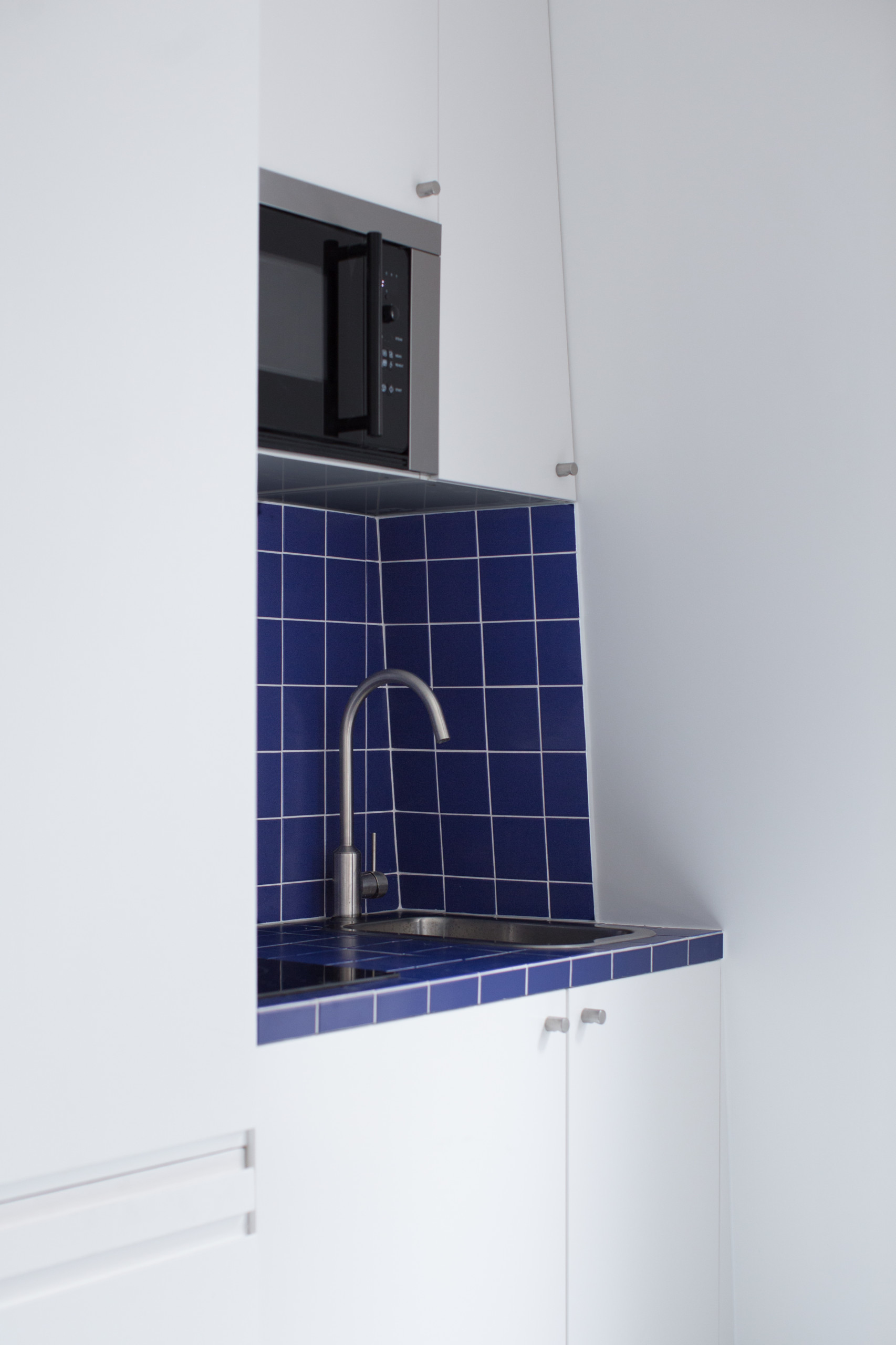 До и после: Студия 11 кв.м в старом парижском доме