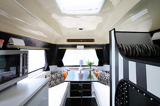 Поехали! 11 домов на колесах из разных стран