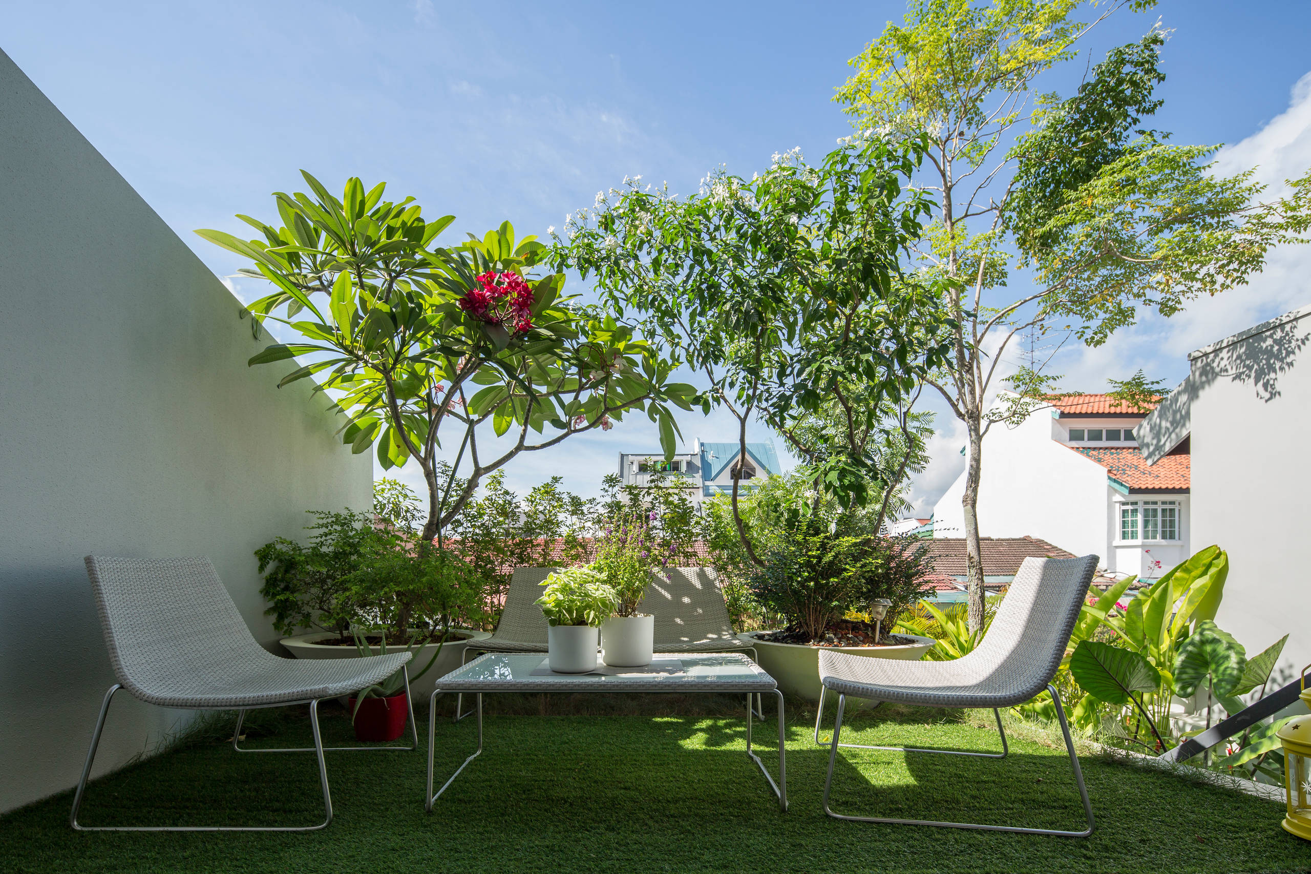 Houzz Сингапур: Дом с садом в Опера Эстейт
