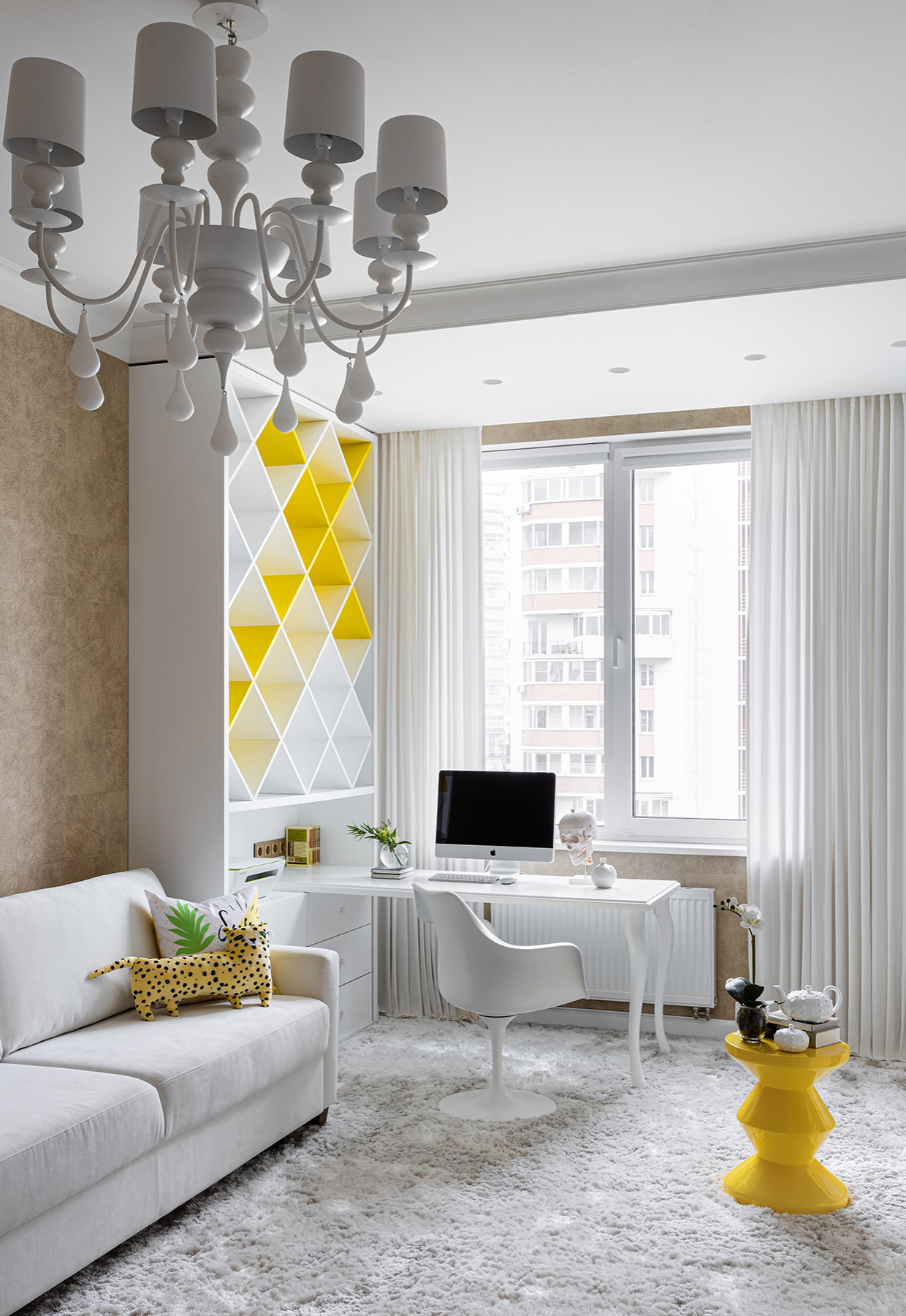 Проект недели: Детская с белым фортепьяно и котом на шкафу