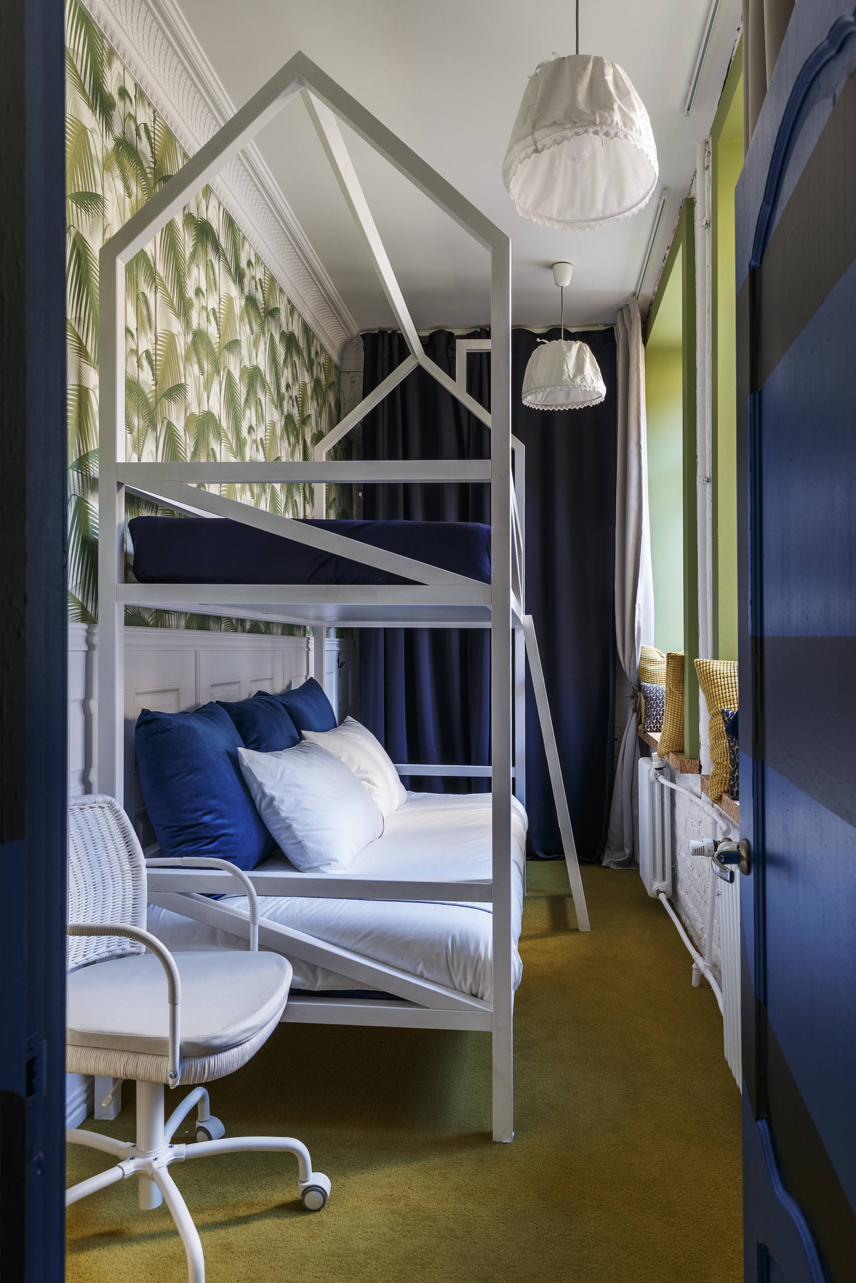 Houzz тур: Купола, матрешки, балетные пачки под потолком