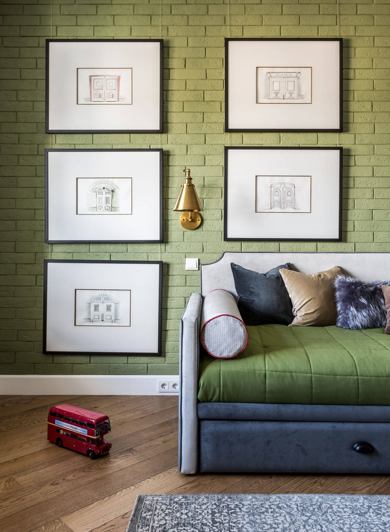 Houzz тур: Серая-серая квартира на севере Москвы